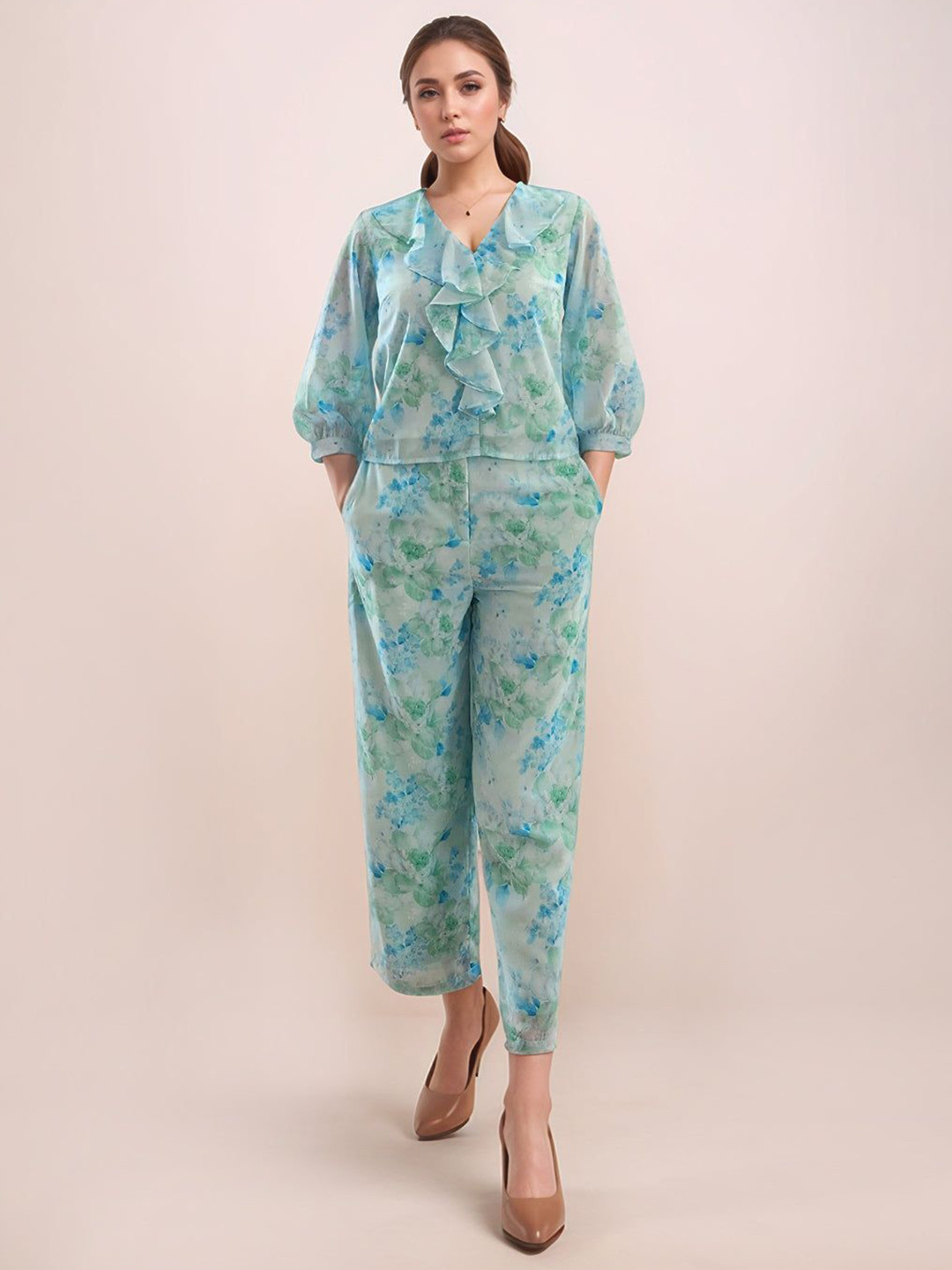 Zink London Women Multi Floral V-Neck Long Sleeves Top