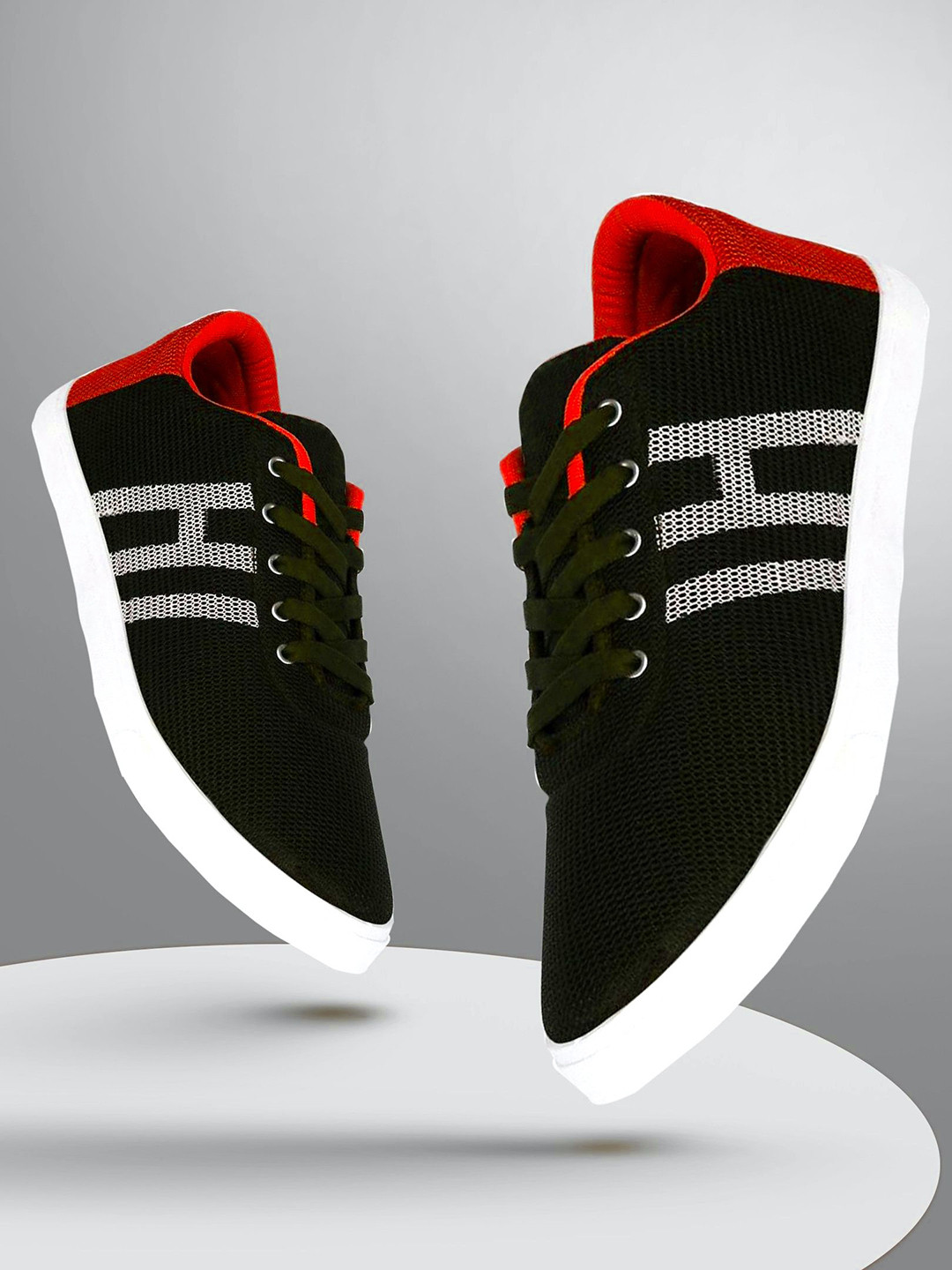 Spotwalk Men Round Te Lace Ups Printed Sneakers