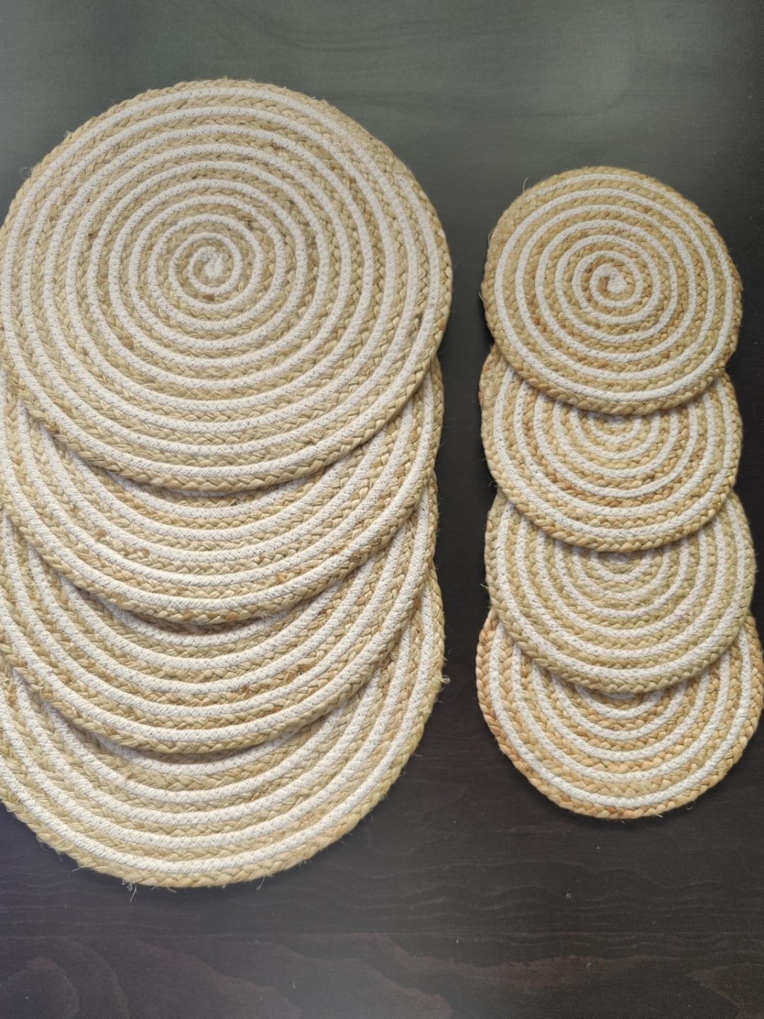 BulkySanta Multi 8 Pcs Round Table Placemats