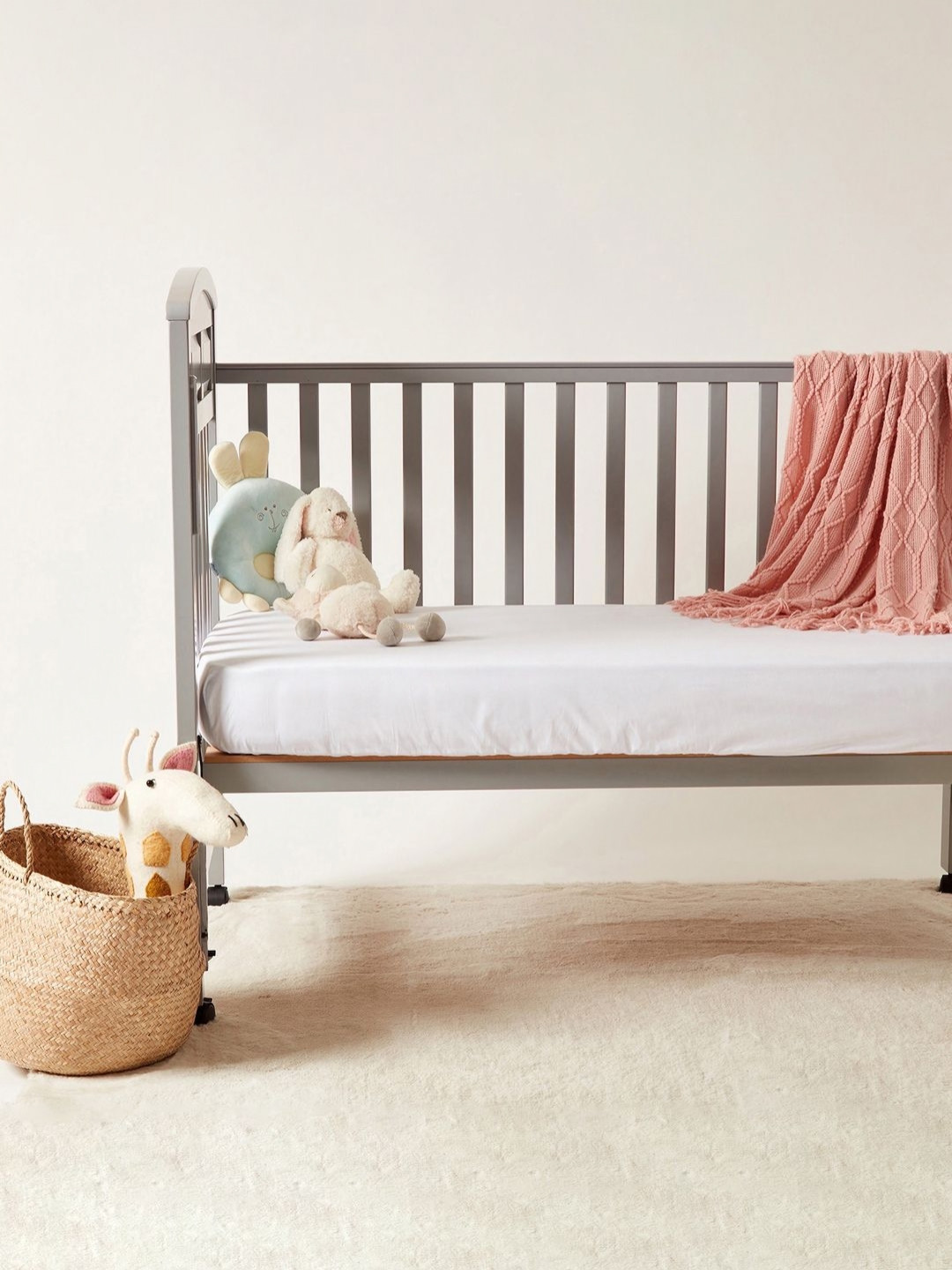 Juniors by Babyshop White Solid Cotton 200 TC Fitted Crib 2 Bedsheet -130 x 70 x 20 cm