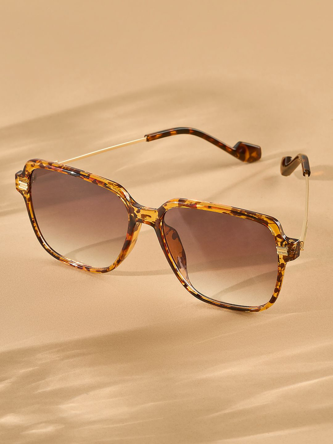 JOKER & WITCH Women Full Rim Square Sunglasses