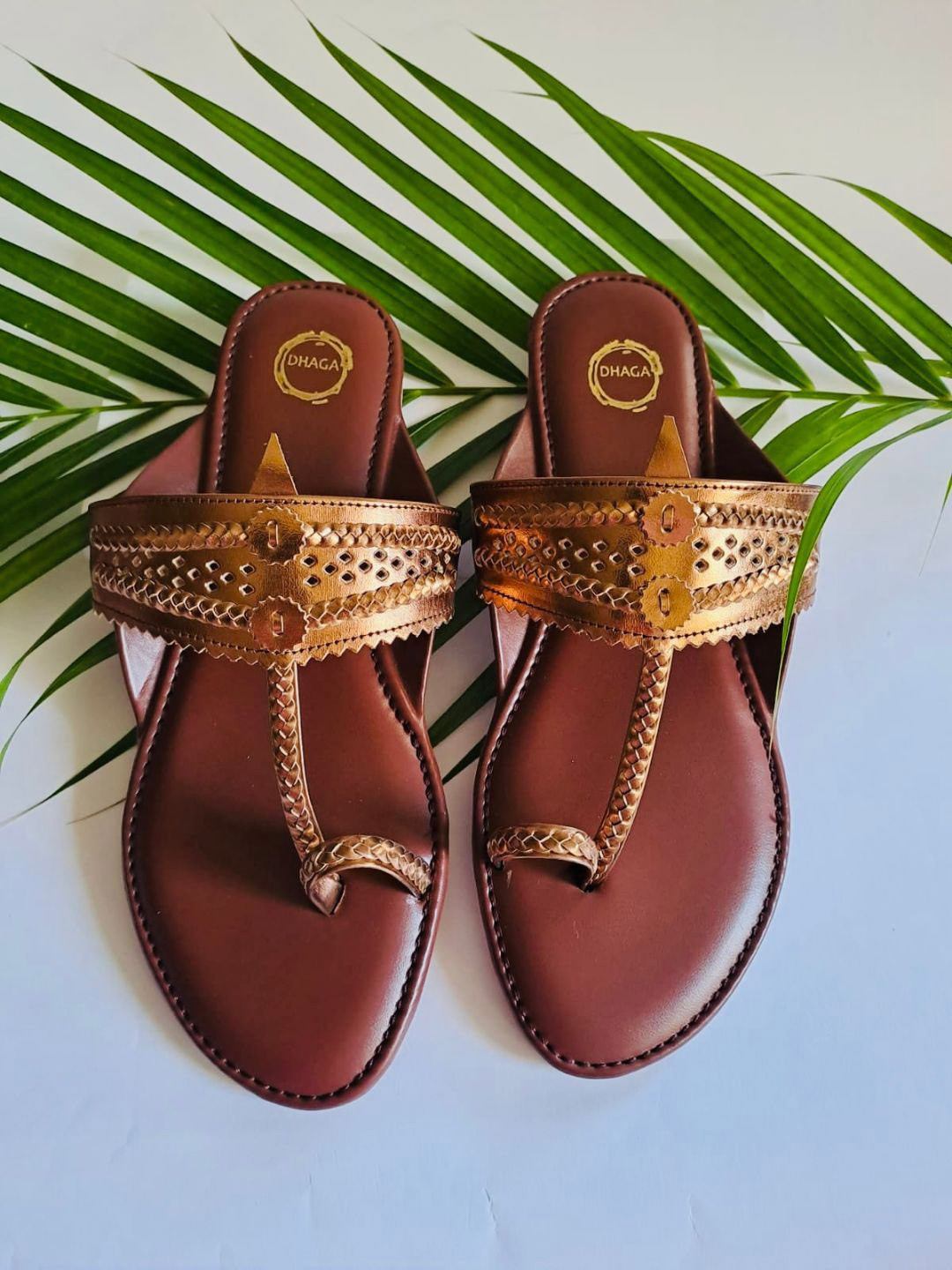 Dhaga Women Dark Brown and Copper Kolhapuri