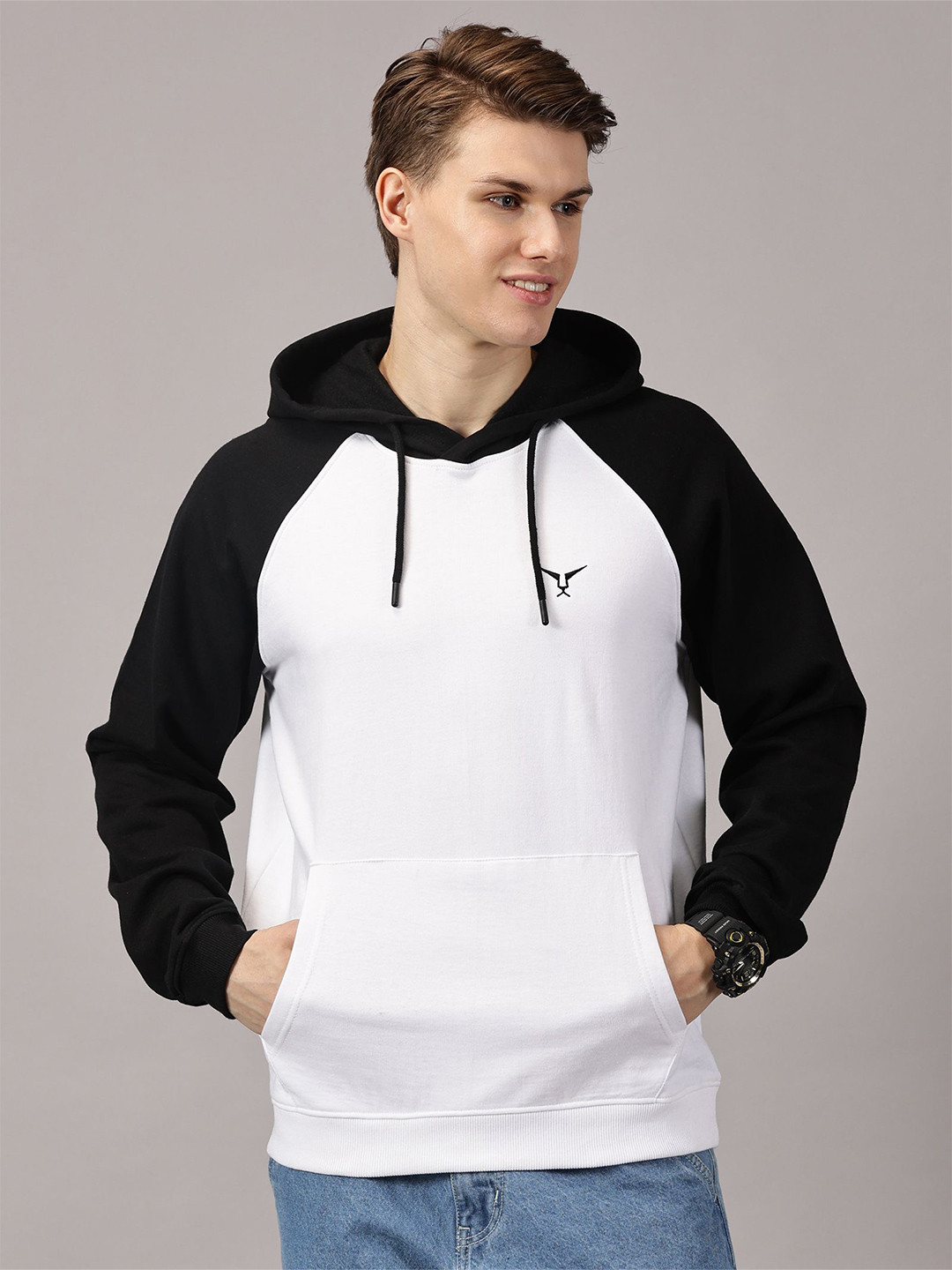 LEON Men Colourblocked Hooded Sweatshirt