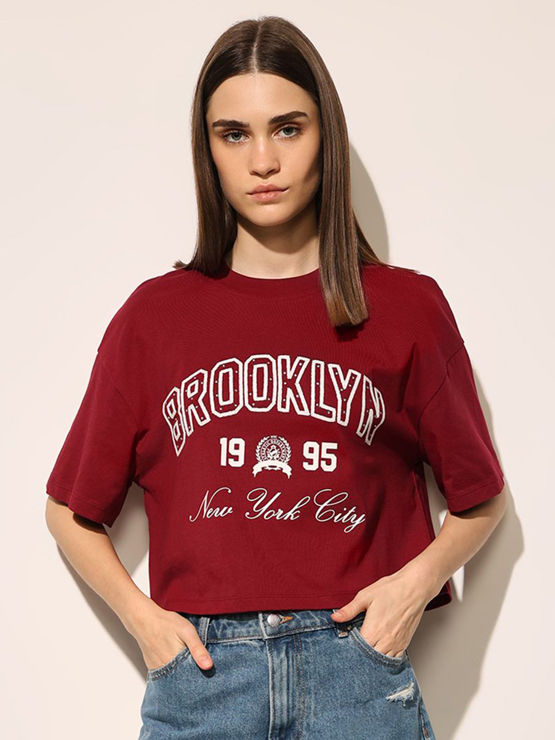 ONLY Typography Printed Round Neck Drop-Shoulder Sleeves Boxy Cotton T-shirt