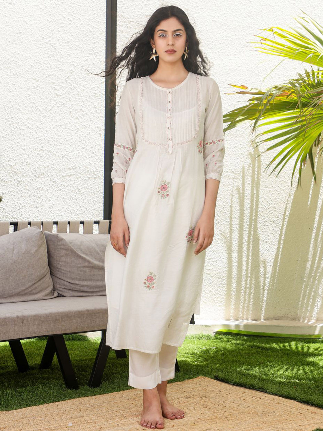 TATWA DESIGNS Women Yoke Pintuck Embroidered Kurta Set
