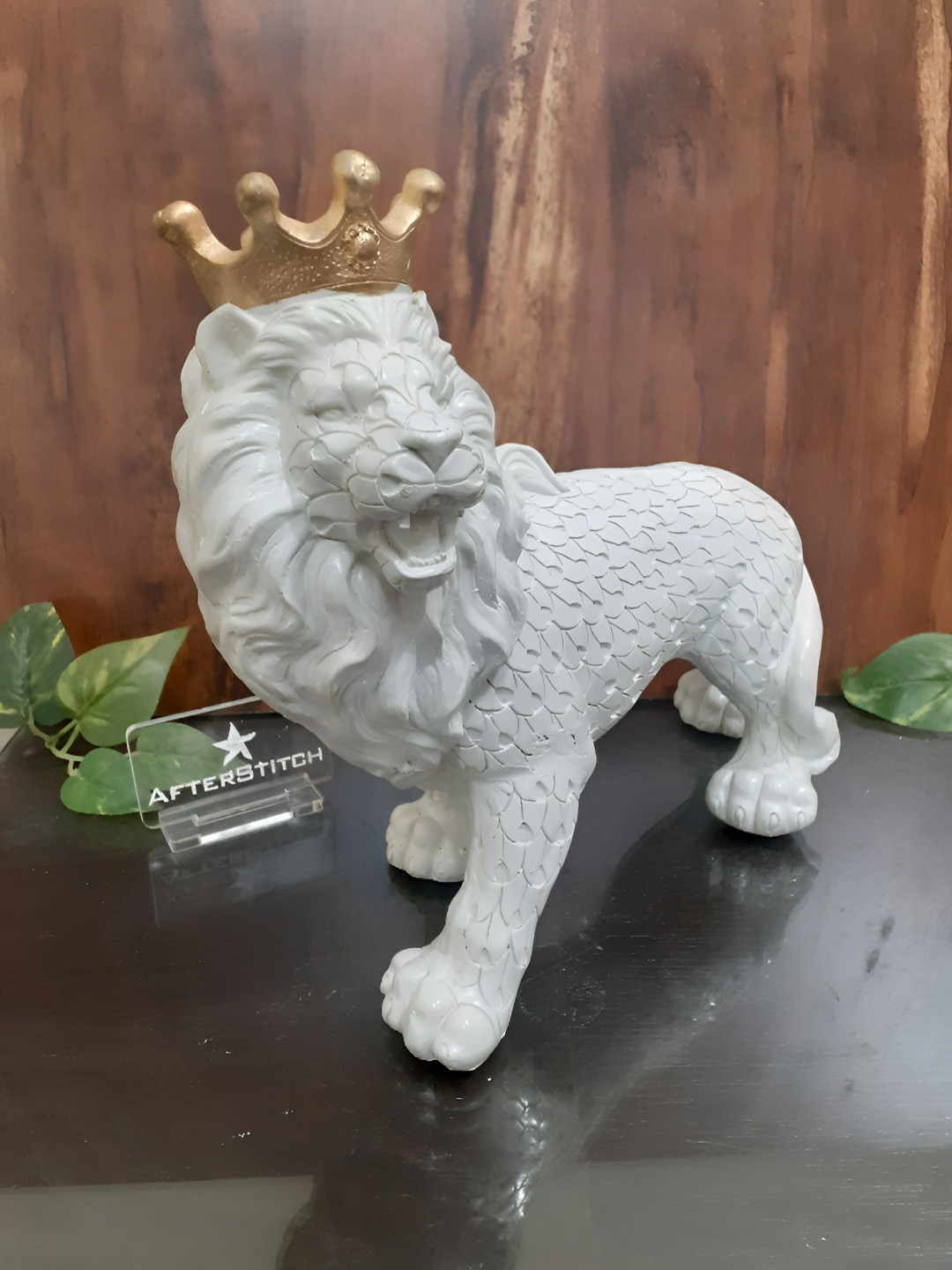 Afterstitch Lion King White Polyresin Glossy Living Room Small Showpiece -