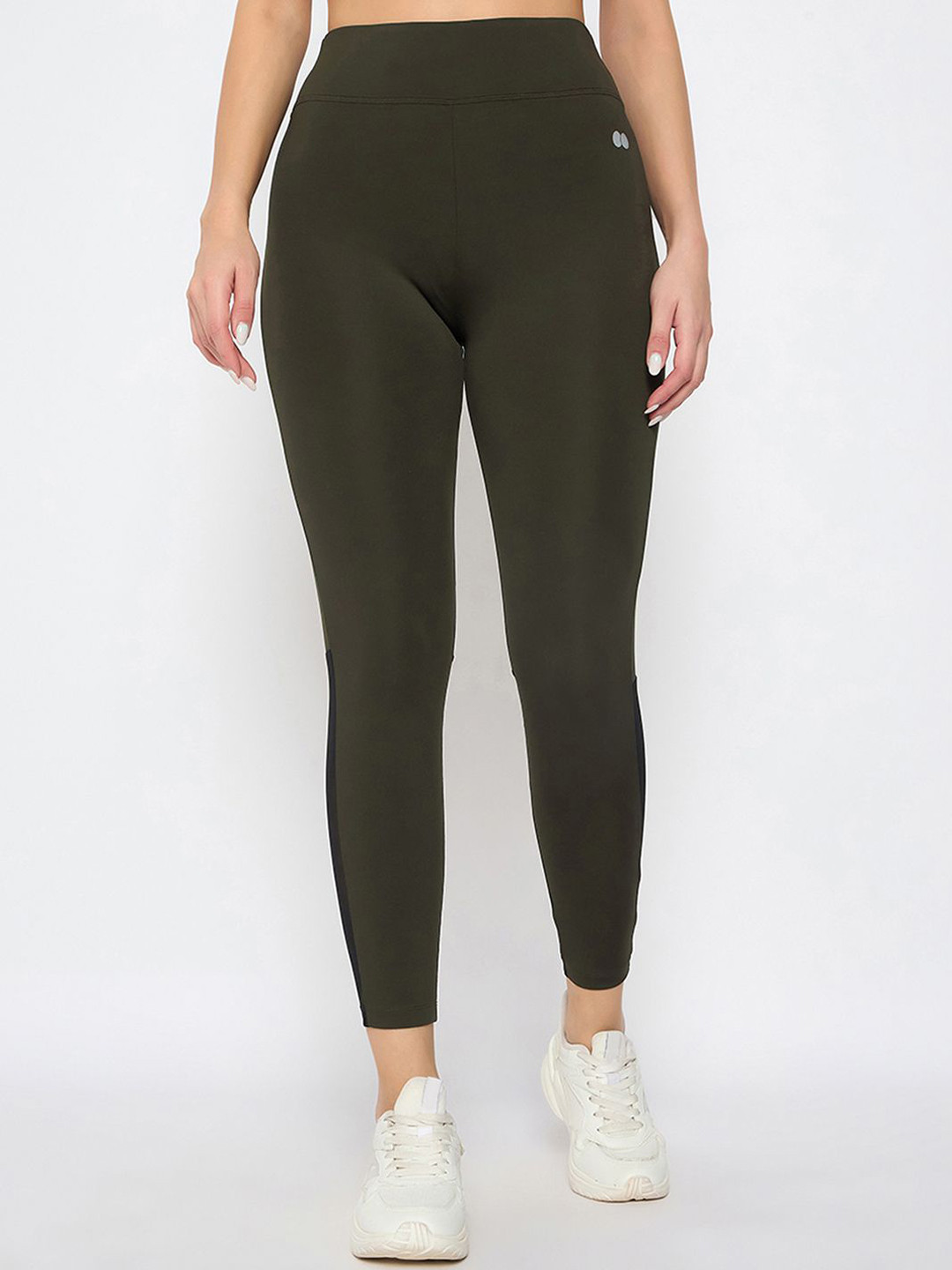 Clovia Snug-Fit High-Rise Active Tights With Back Mesh Panels