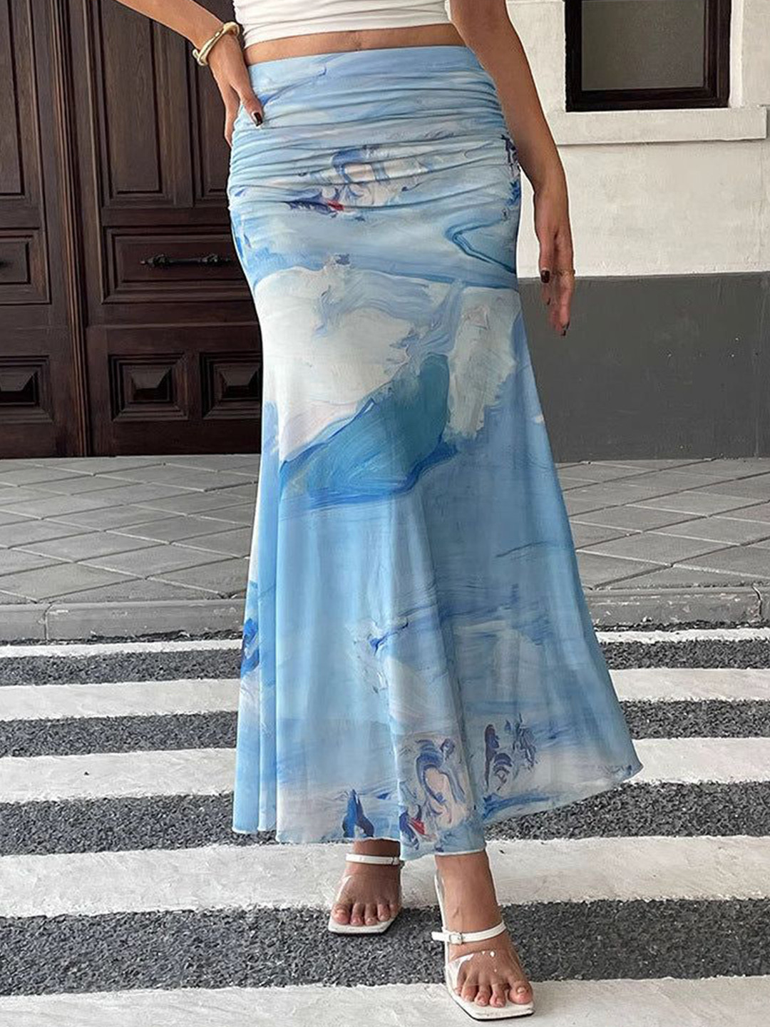 Outzidr Printed Ruched Fishtail Skirt