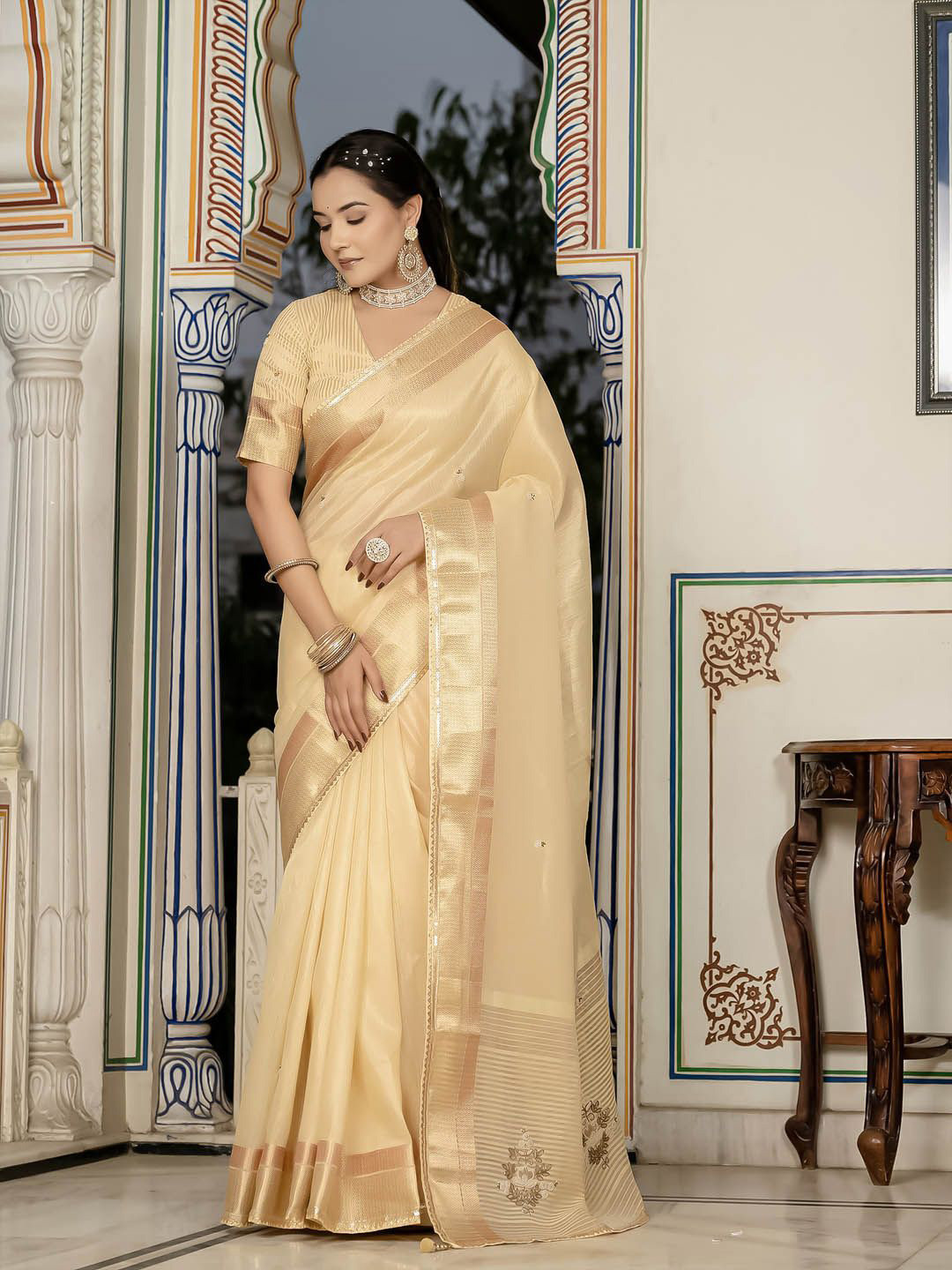 Meena Bazaar Solid Zari Woven Design Saree