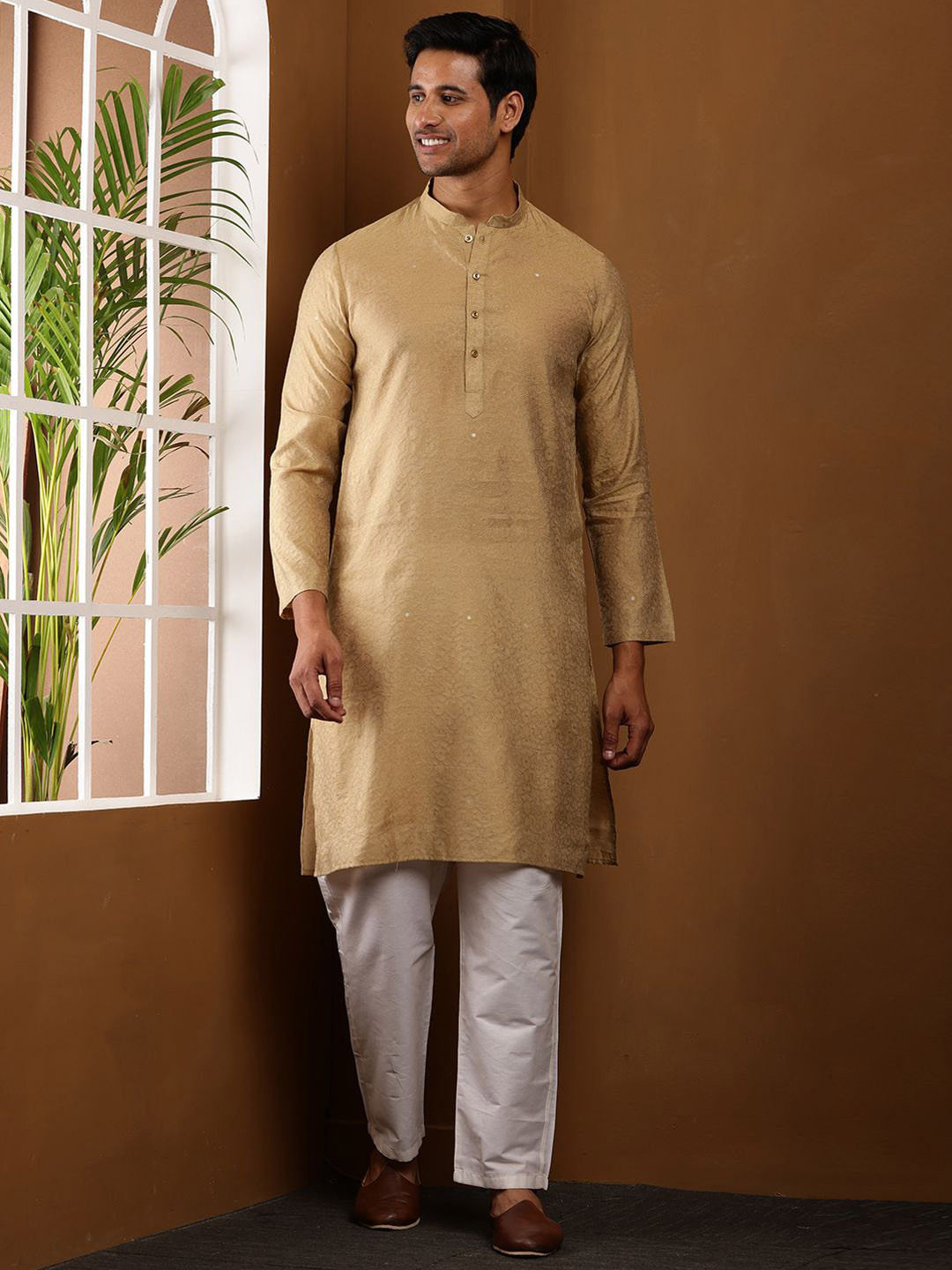 MULTI SHADES Self Design Straight Kurta With Pyjama