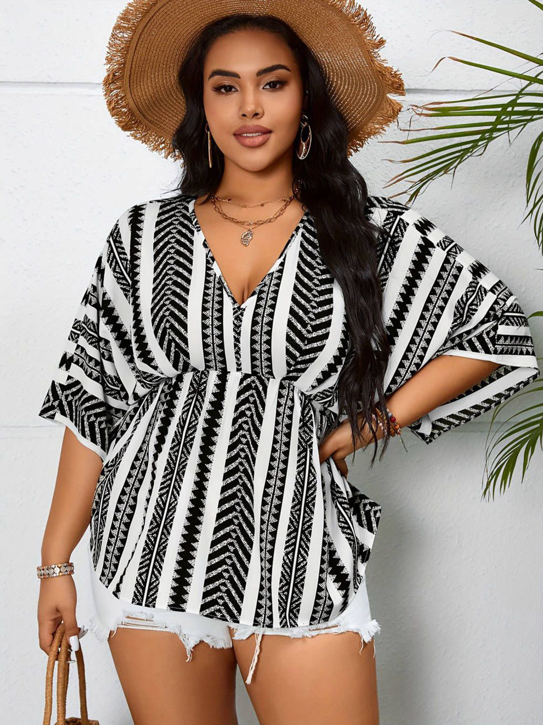 DressBerry Curve Geometric Printed Kimono Sleeves Cinched Waist Crop Top