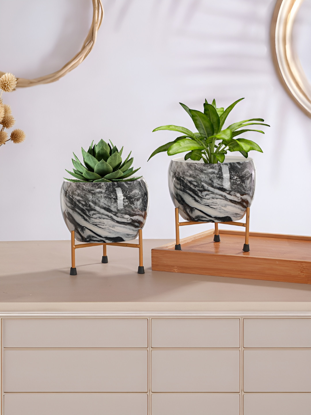 Homspurts Serene Marble 2-Pcs White & Brown Textured Metal Planters