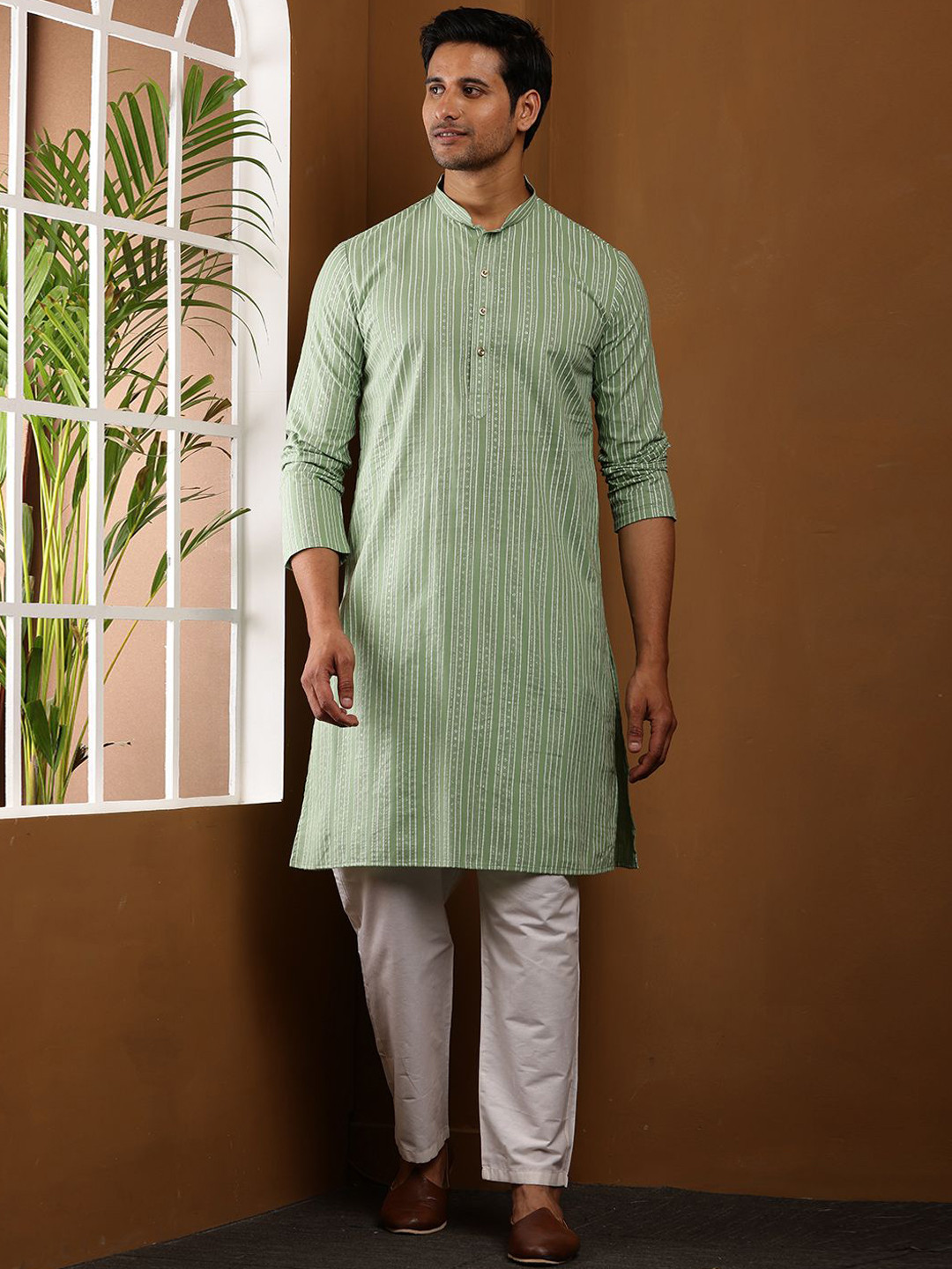 MULTI SHADES Self Design Pure Cotton Straight Kurta With Pyjama