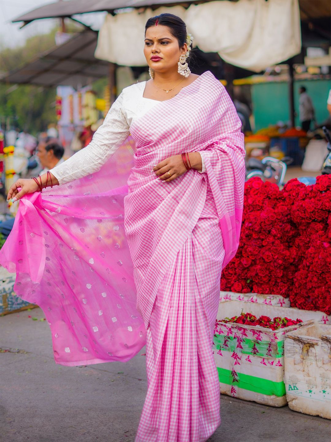 arunima weaves Tissue Silk Banarasi Saree