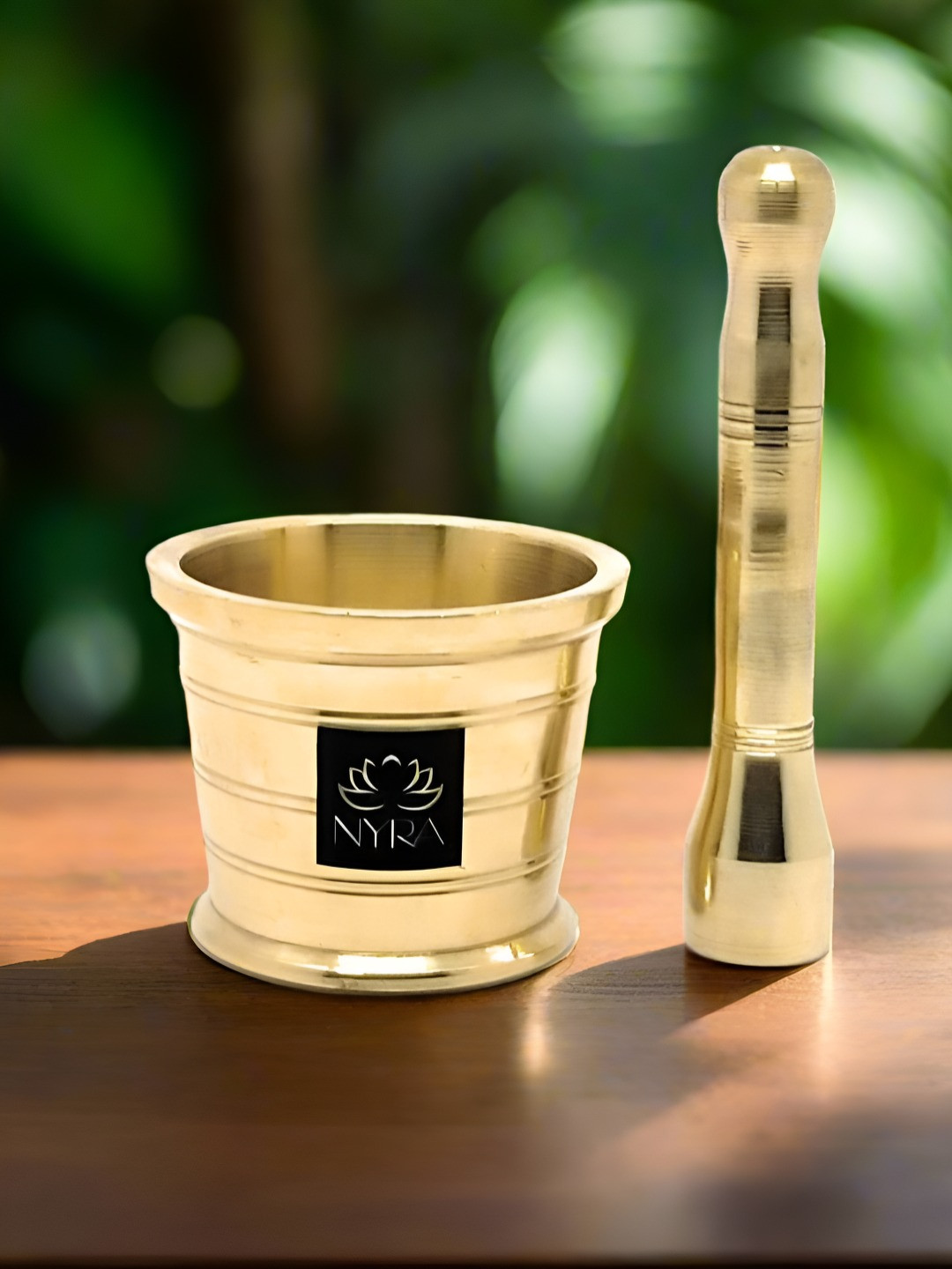 Nyra Kitchenware Yellow Traditional Hand Smasher