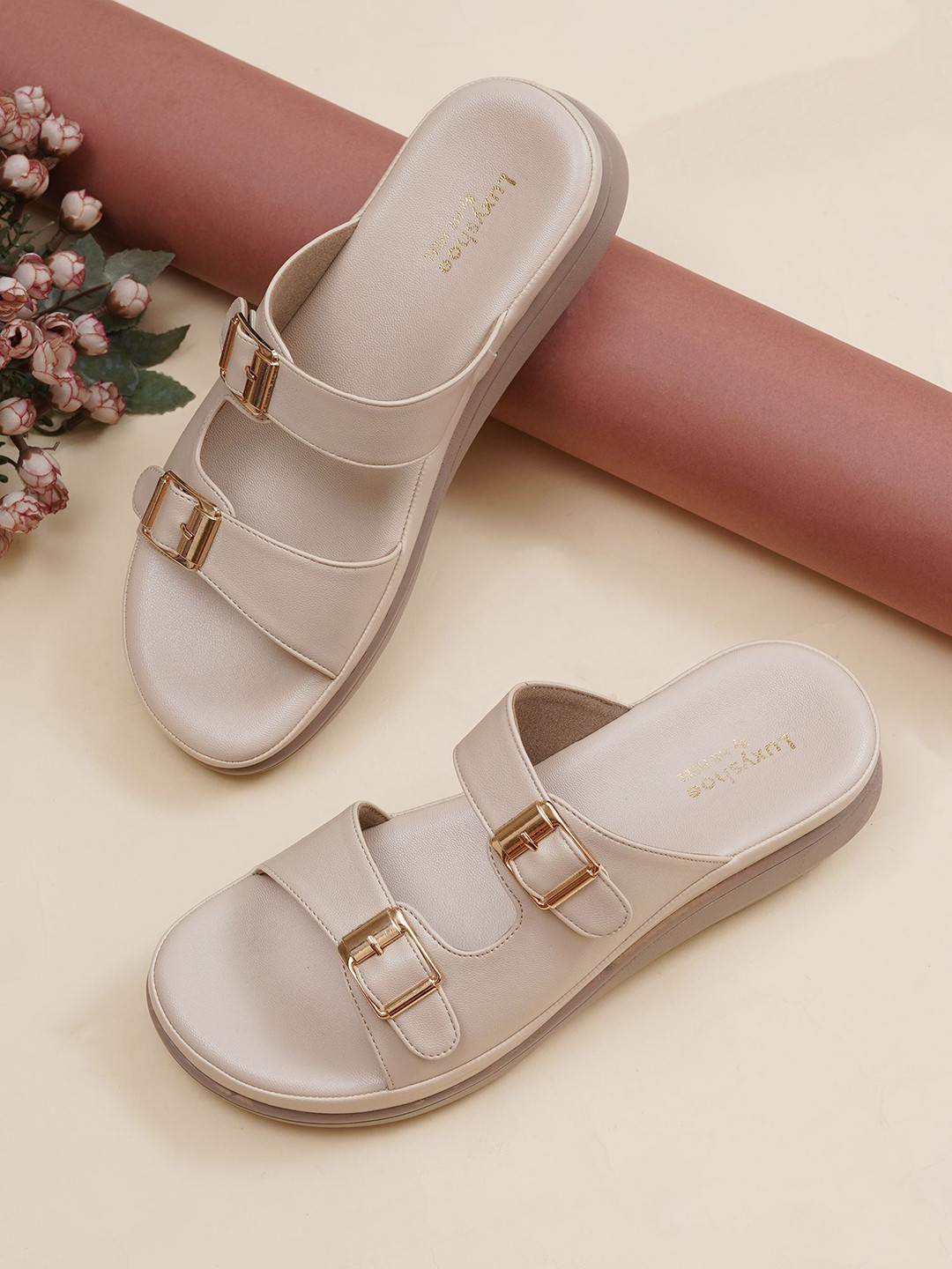 LUXY SHOE Women Comfort Heels Sandal With Buckles