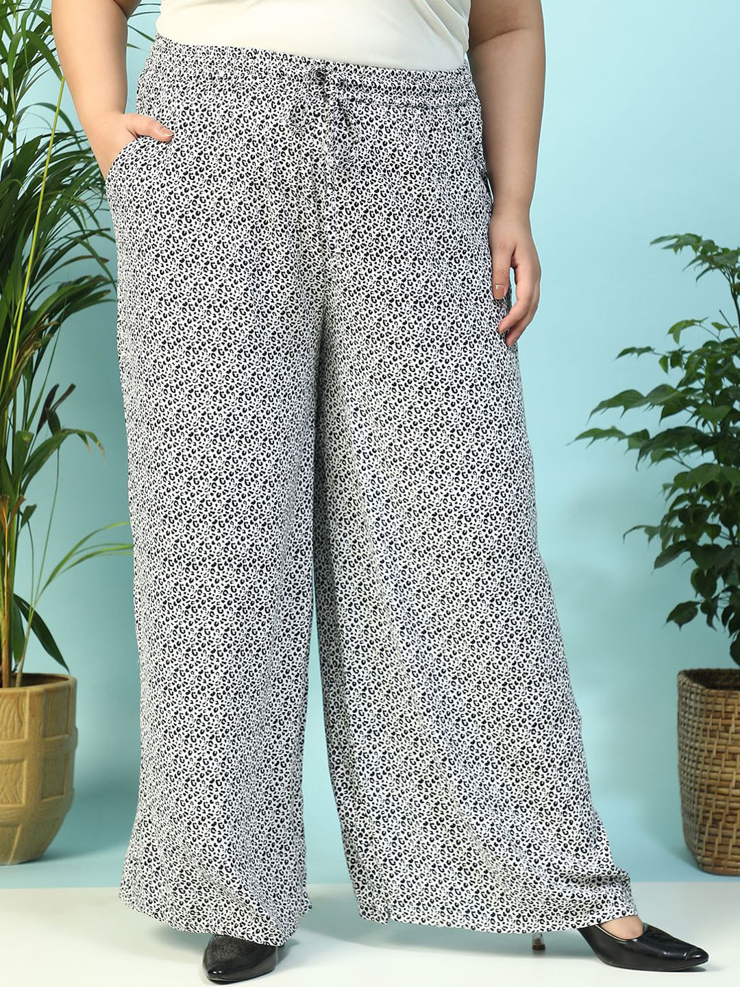 Oxolloxo Plus Size Animal Print Flared Elasticated Waist & Tie-Up Detail Pants