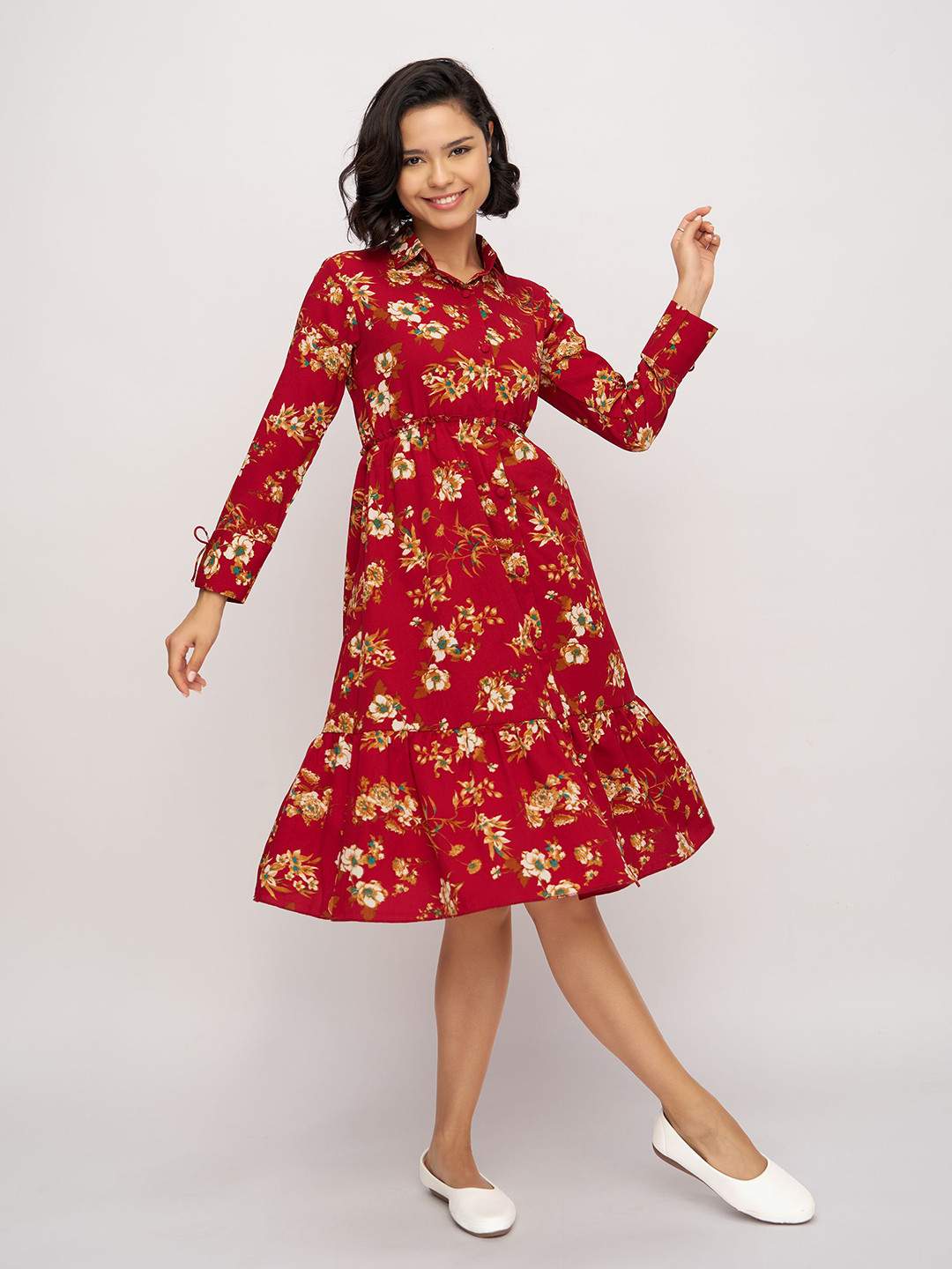 AASK Women's Red Printed Delta Crush Knee Length Shirt Dress