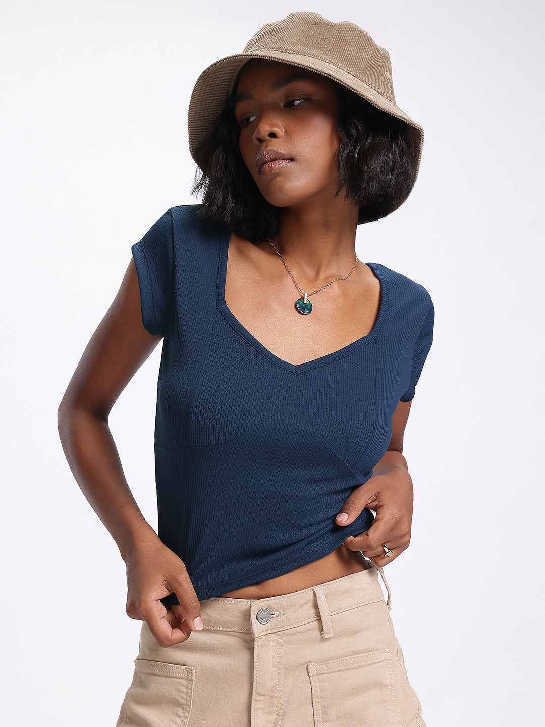 glitchez Texture Sweetheart Neck Crop Top