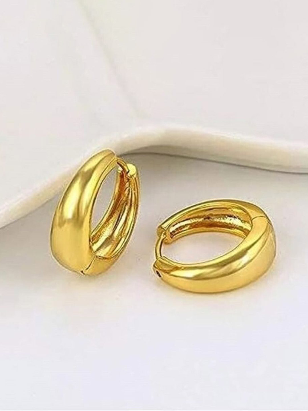 Teeragaj Contemporary Hoop Earrings