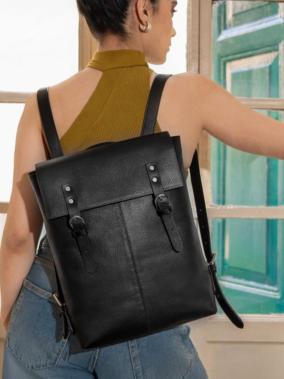 MAI SOLI Women Genuine Leather Sofia Black Backpack
