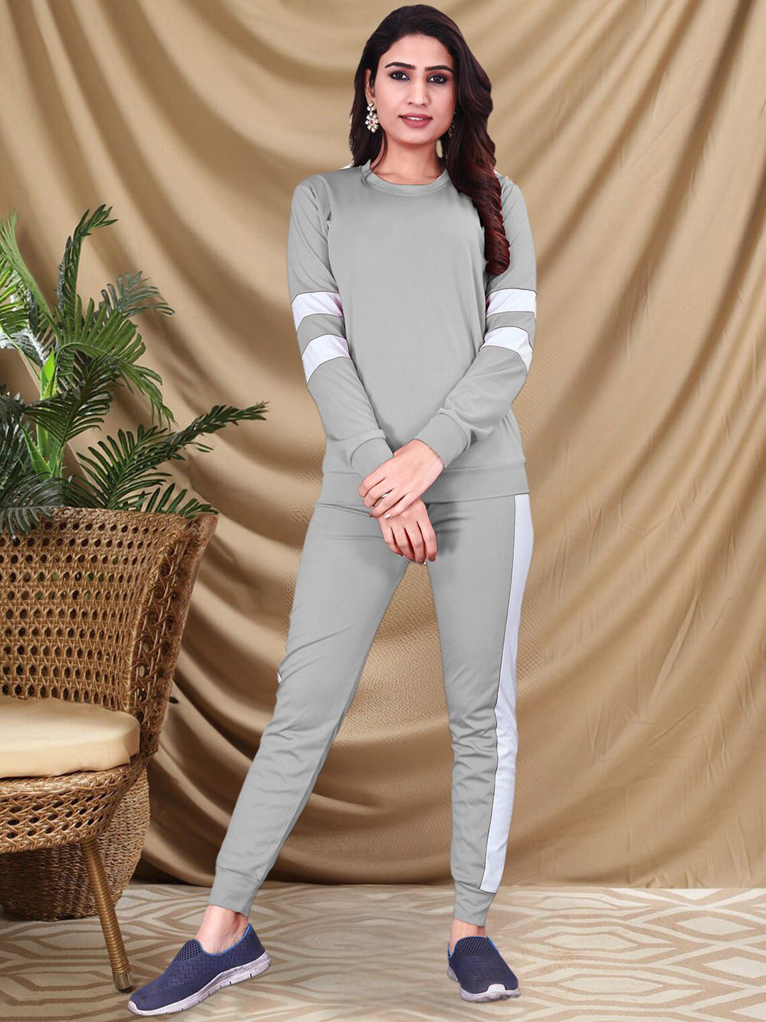 Moda Rapido Round Neck Sweatshirt With Joggers Co-ords