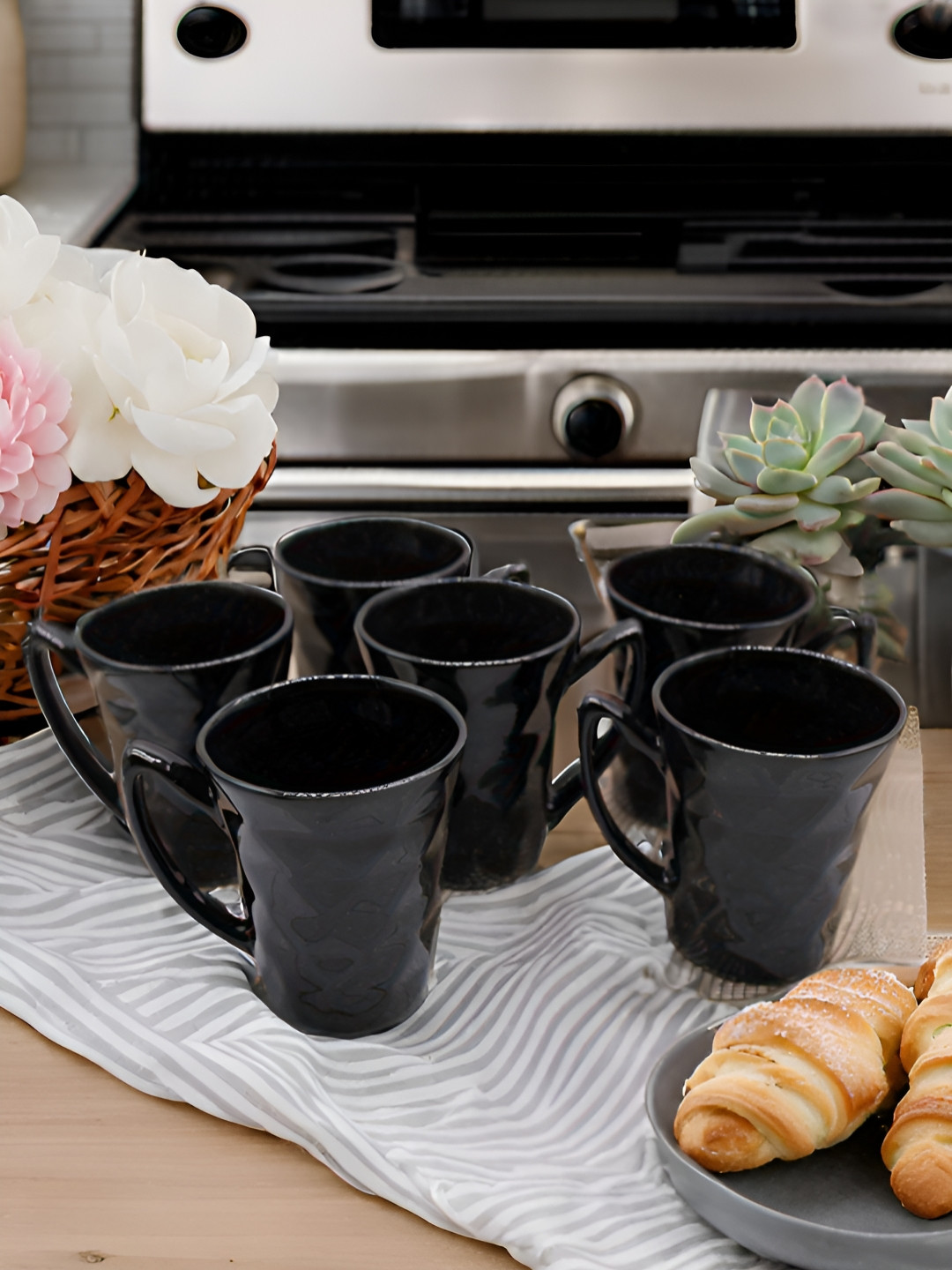 Kraftlik Handicraft Trendy Black Textured Ceramic Handmade 6 Piece Mugs-200ml