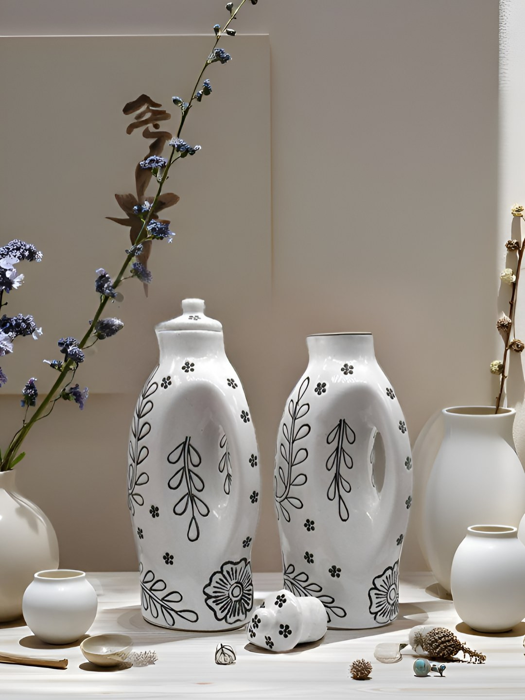 Kraftlik Handicraft White Ceramic Easy to Clean Oil Dispenser 1000 ml