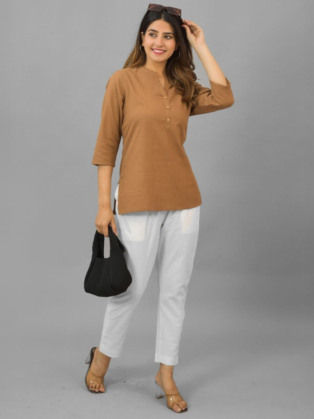 Suha Women Solid Cotton Mandarin Collar Side Slits Top