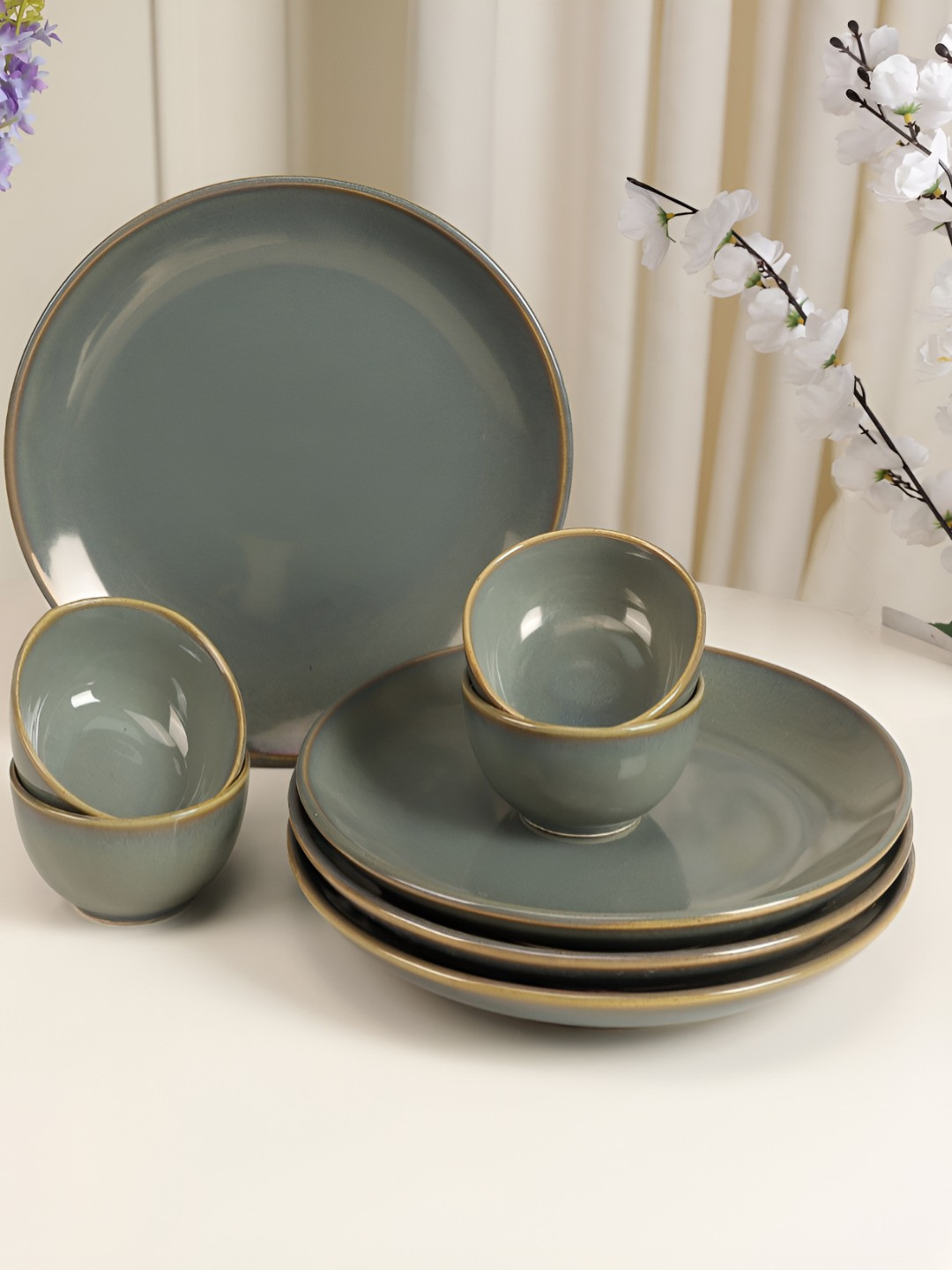 THE WHITE SPACE LIVING Reactive Glaze Olive Solid Stoneware Microwave Safe 8 Piece Dinner Set