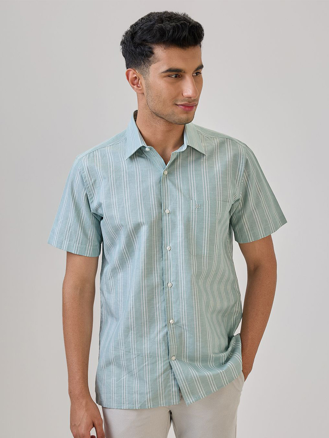 Raymond Striped Cutaway Collar Half Sleeve Formal Shirt