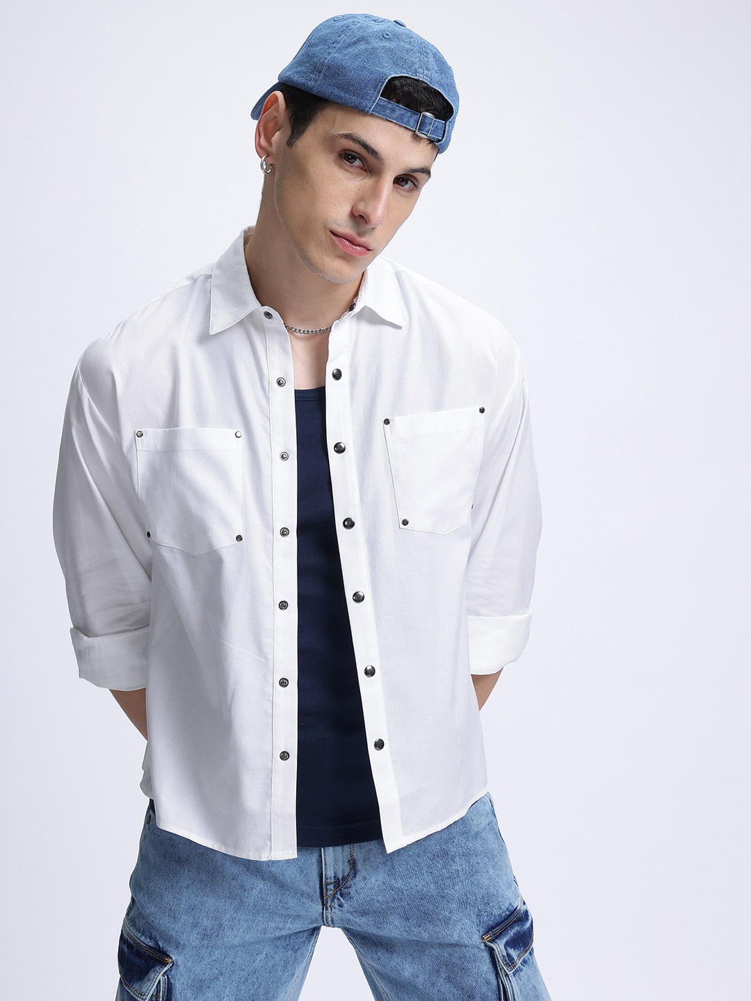 glitchez Solid Regular Fit Spread Collar Button Plakcet Shirt
