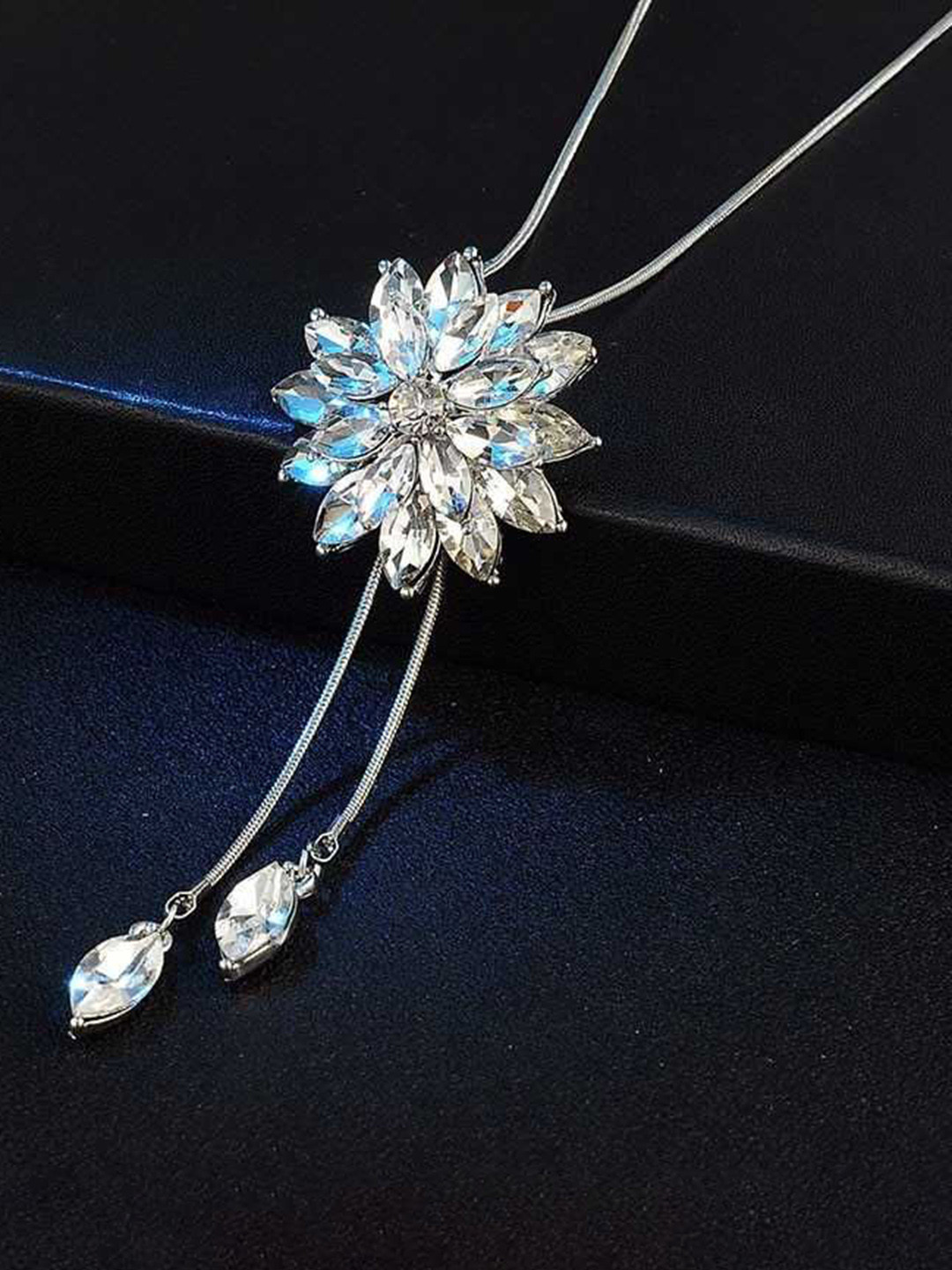 Bling Queen Stainless Steel Stone-Studded Minimal Necklace