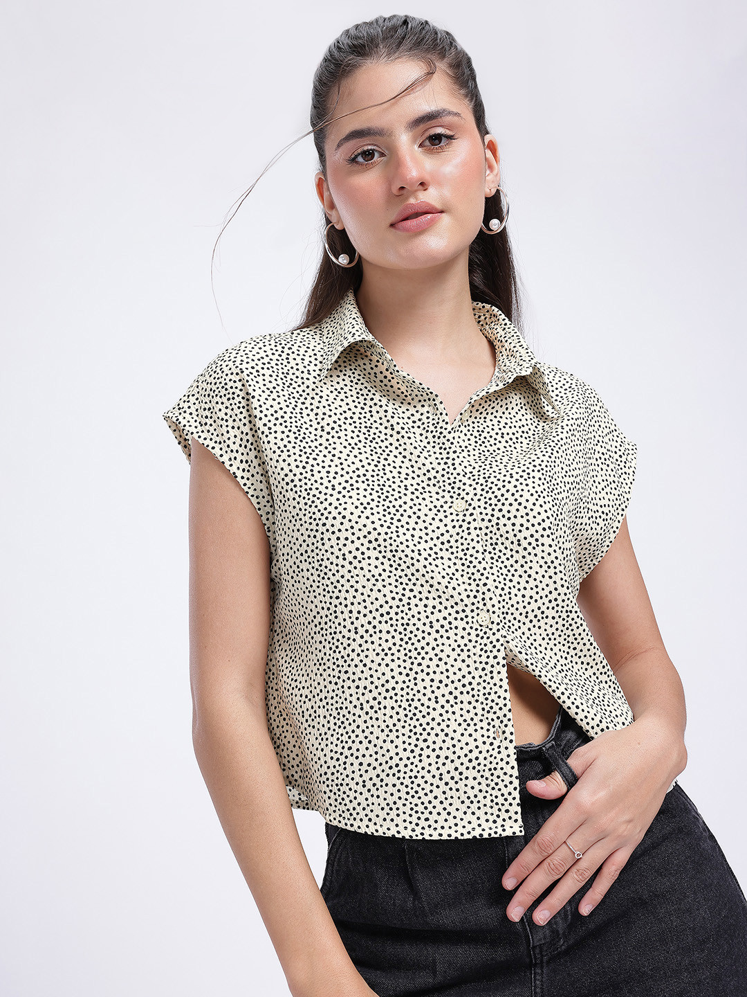 glitchez Seersucker Polka Dots Short Sleeves Regular Fit Shirt