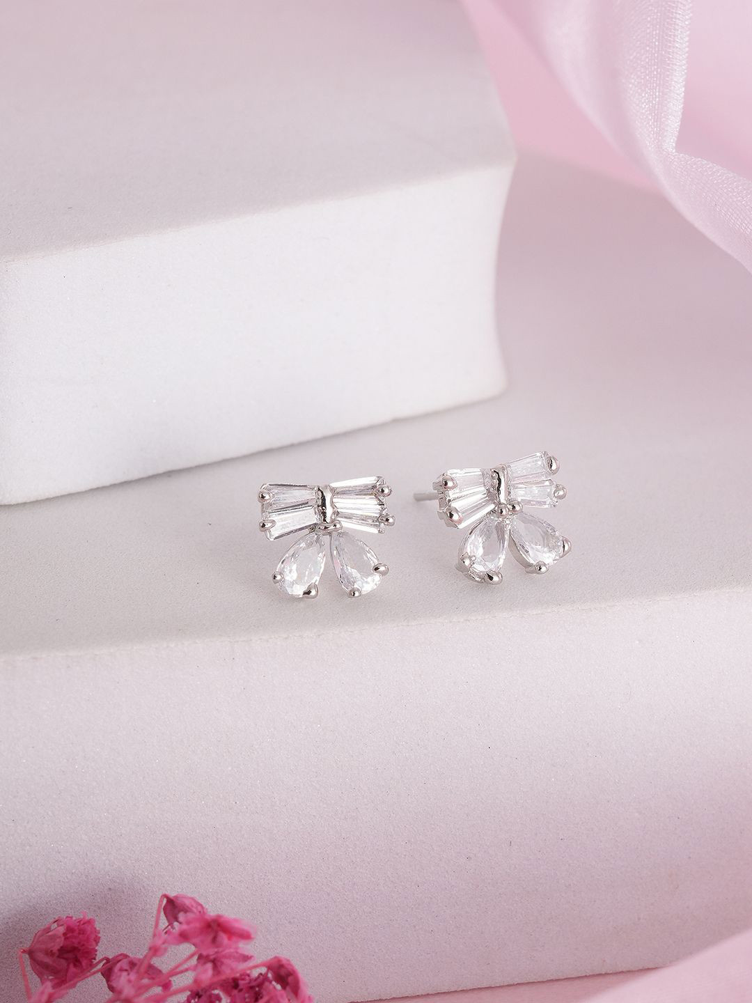 Jazz and Sizzle Contemporary Studs Earrings