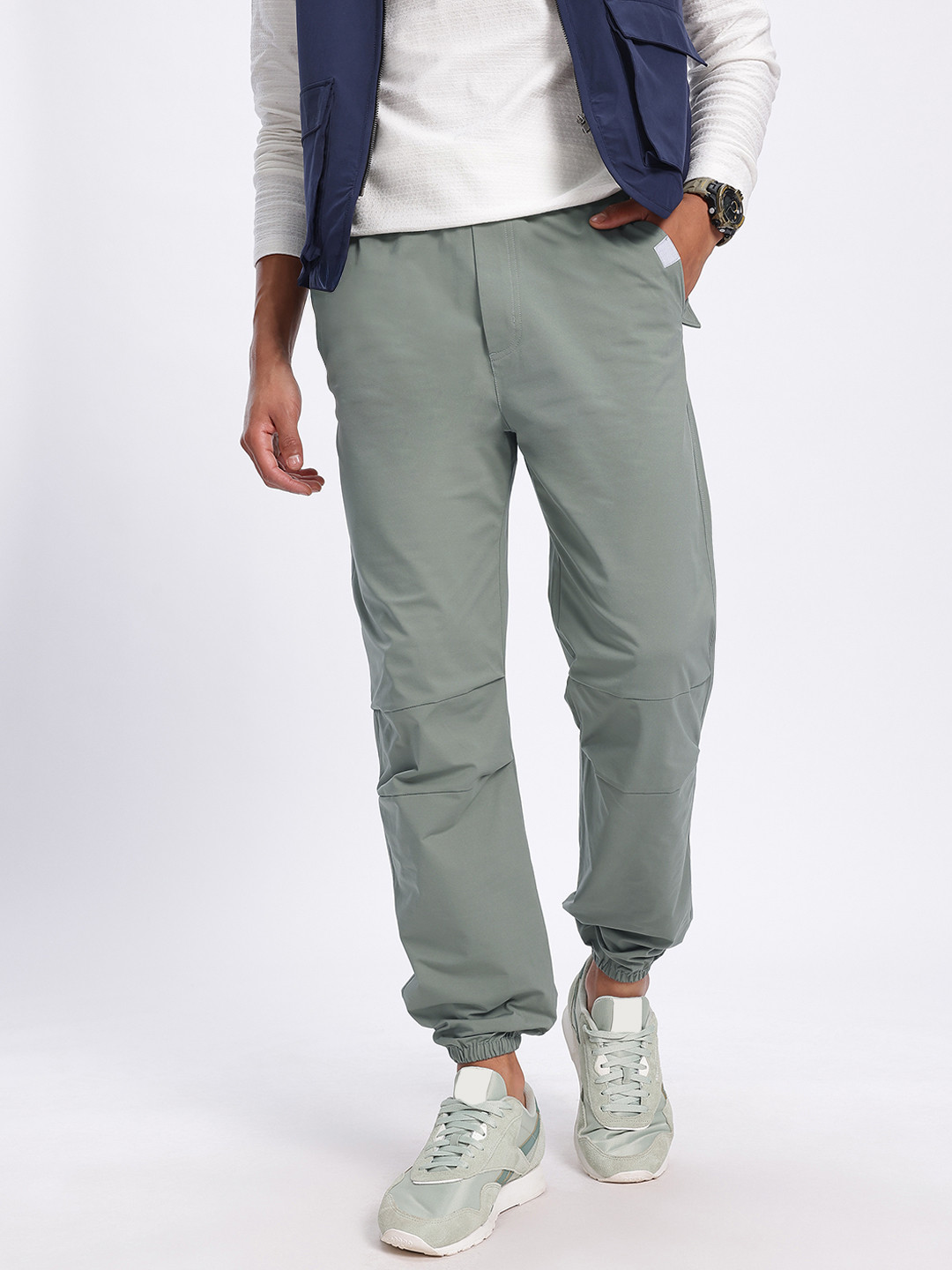 glitchez Men Sage Green Mid-Rise Joggers