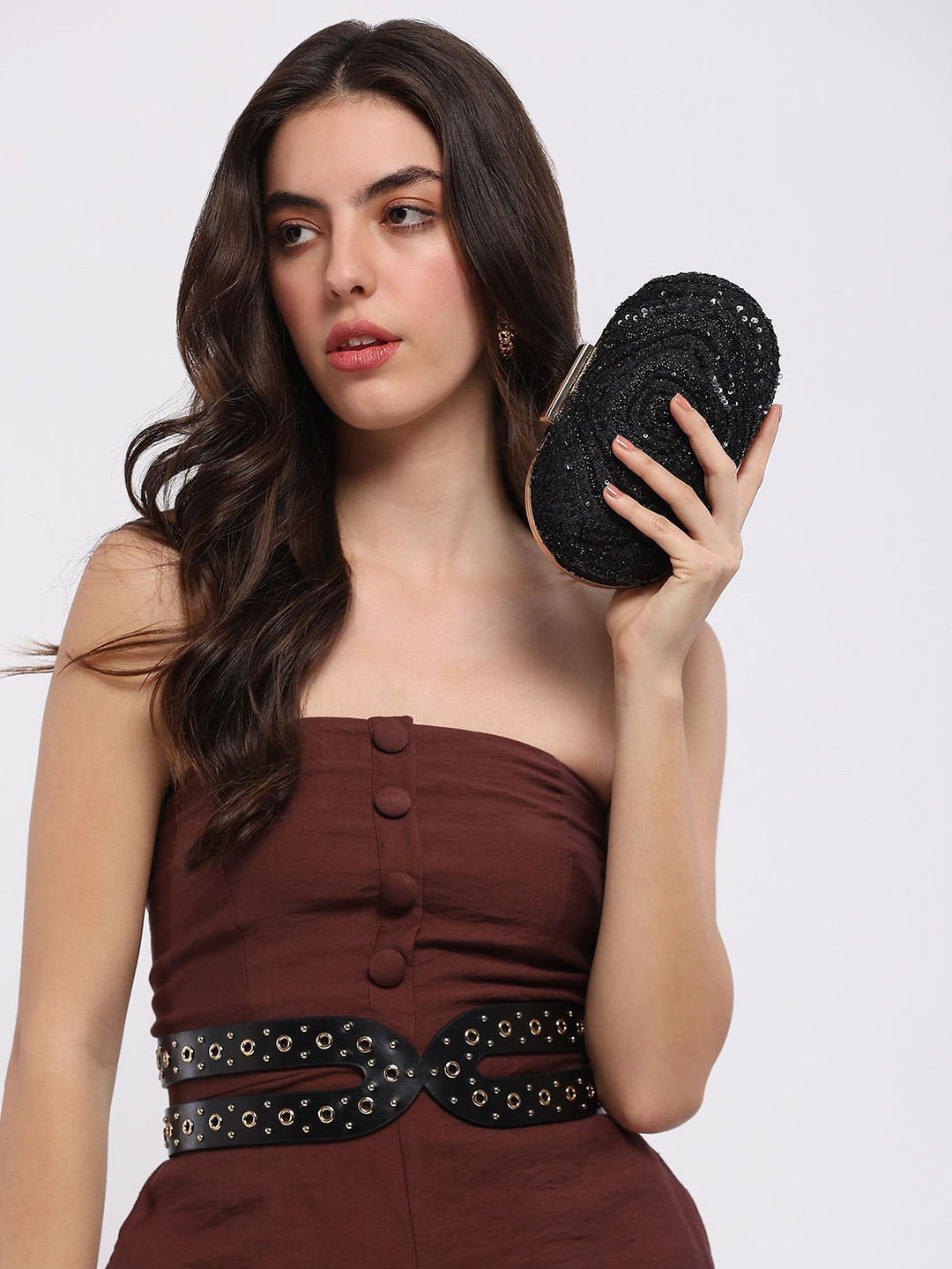 Label Ritu Kumar Embellished Box Clutch