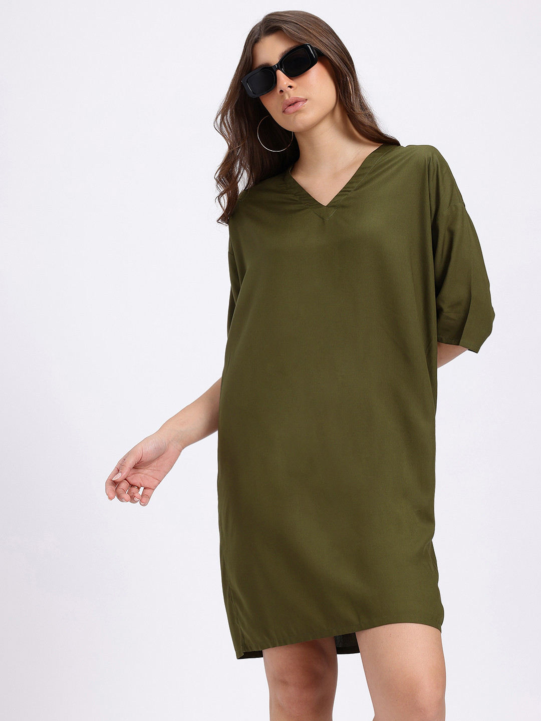 glitchez Solid Flared Sleeves Shift Dress