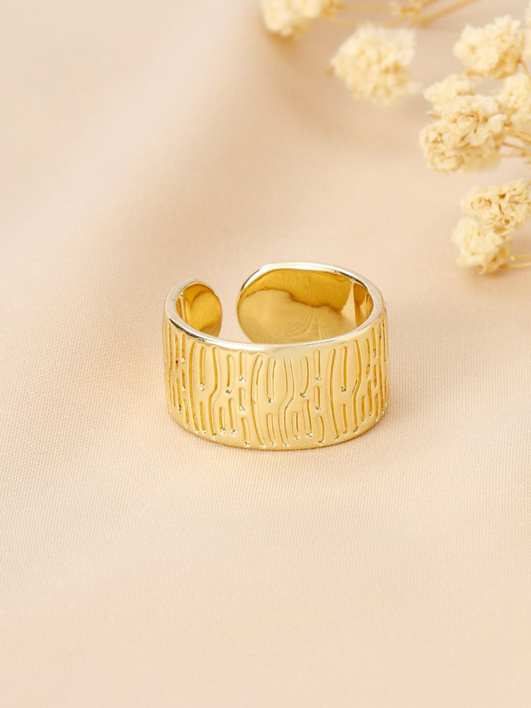 SALTY Women & Girls Serpent Skin Gold Stylish Adjustable Finger Ring