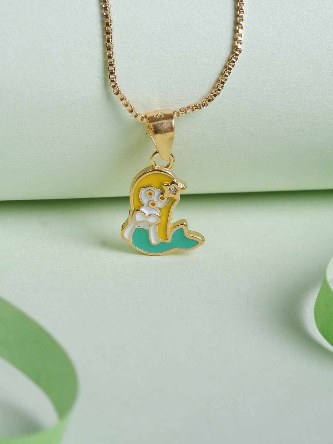 Elegante kids Girls Sterling Silver Gold-Plated Contemporary Pendant With Chain