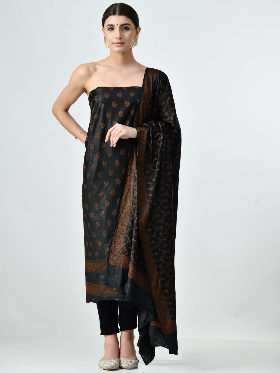 THE WEAVERS SHOP BY RAAVI Floral Woven Design Pure Silk Unstitched Dress Material