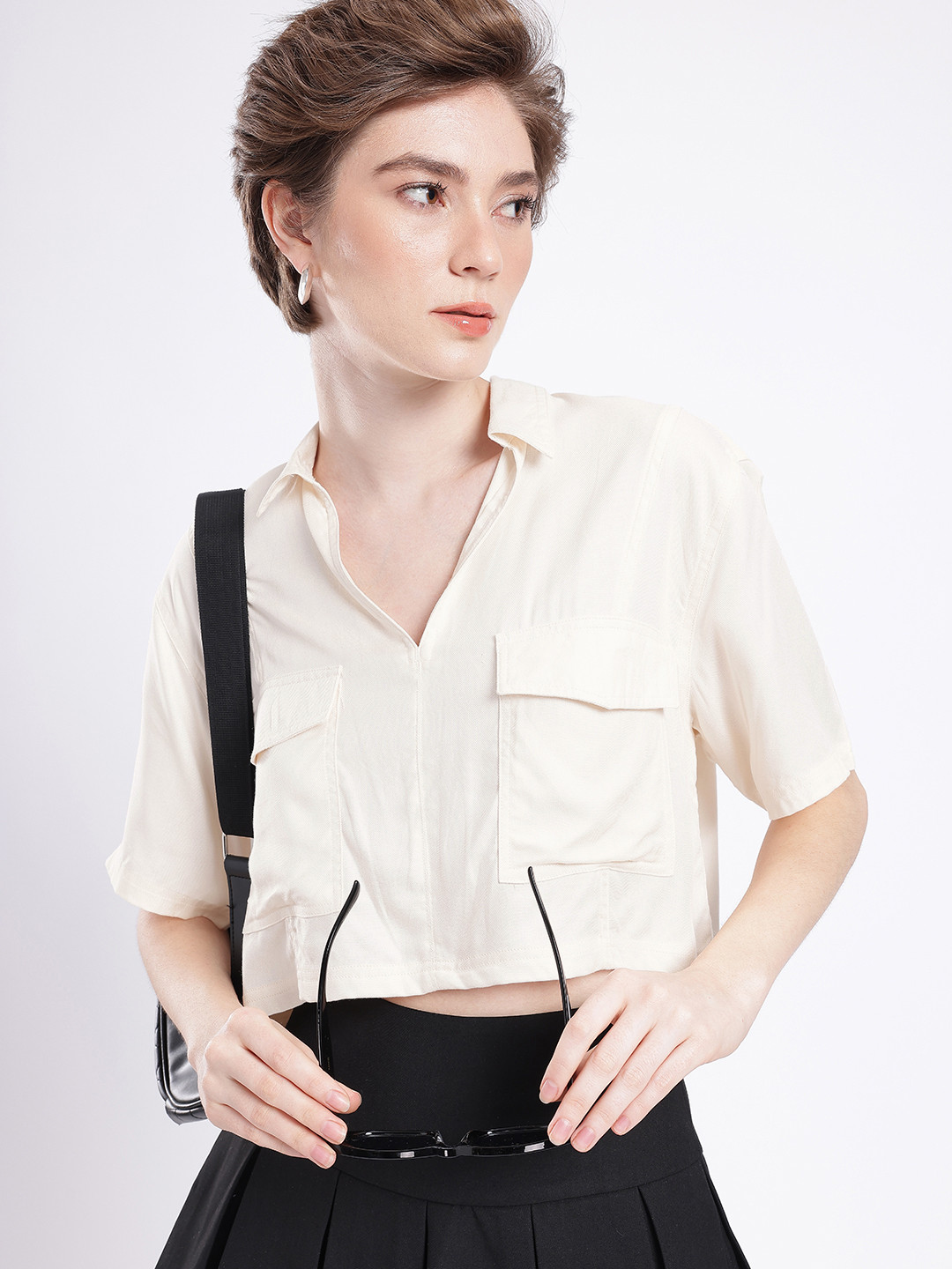 glitchez Shirt Collar Boxy Cropped Top