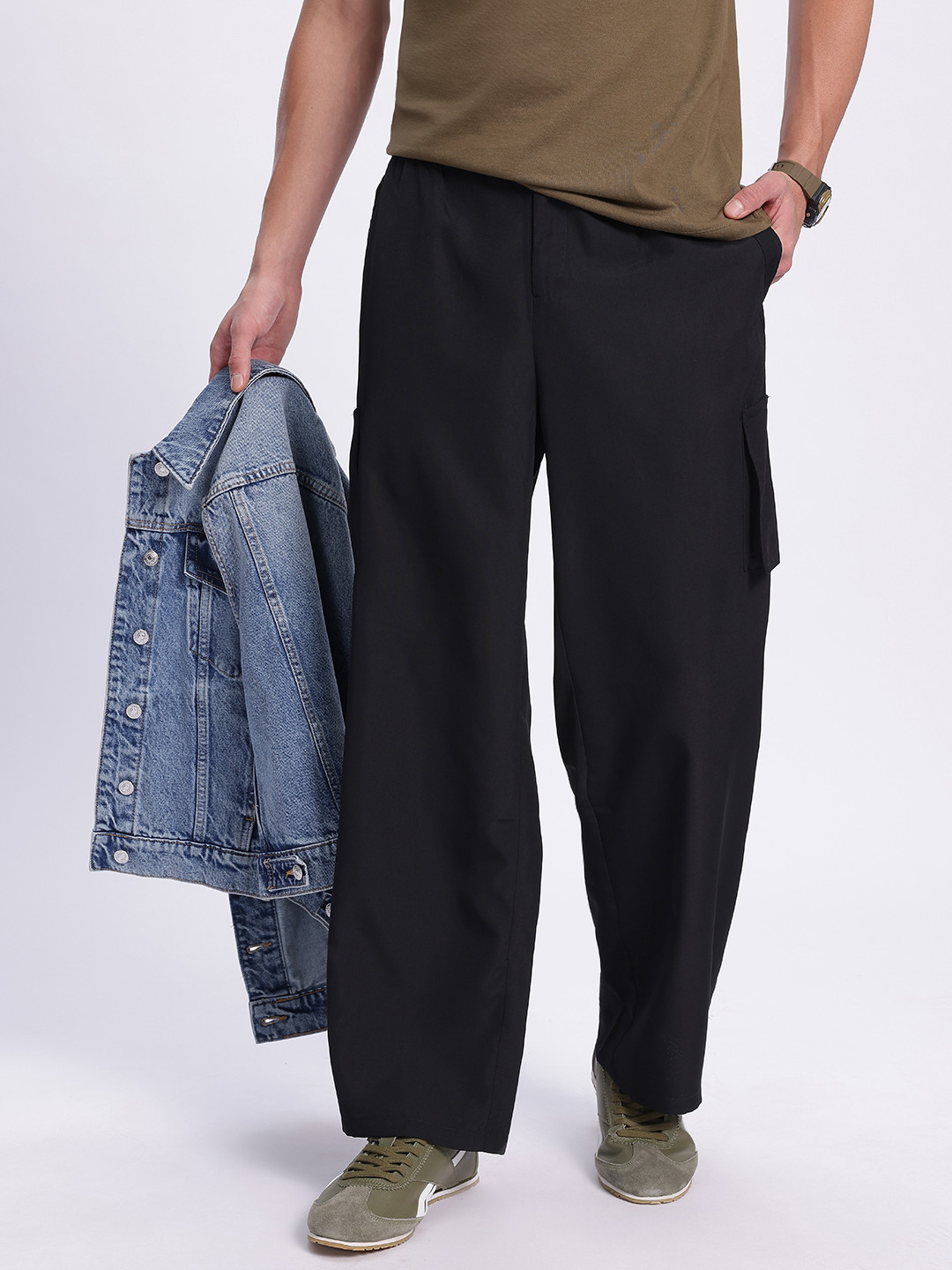 Glitchez Men Loose Fit Cargo Trousers
