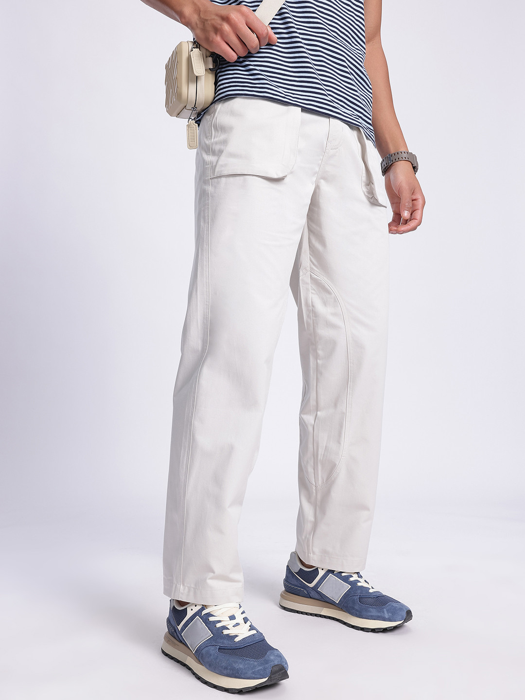 glitchez Men Dual Adjuster Straight Fit Trousers