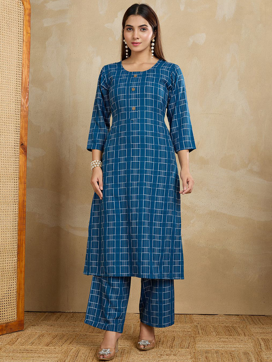 Women Basket Women Checked Printed Cotton Kurta with Trousers