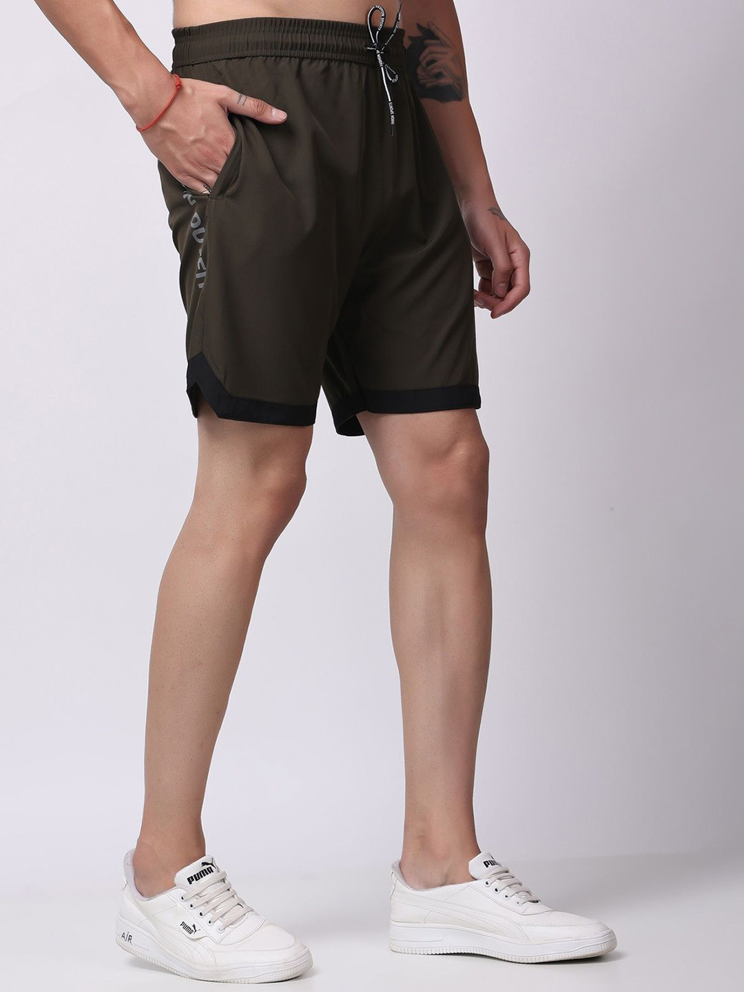 Uttam Men Dri-FIT Regular Fit Mid-Rise Sports Shorts