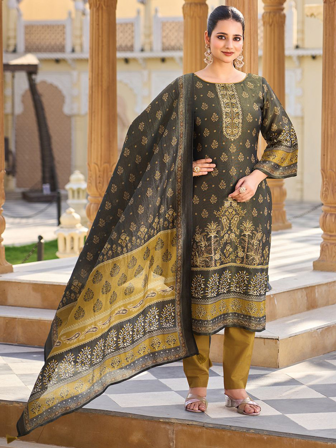 IOLY Women Kurta Set with Mughal Print, Zari Work, and Printed Dupatta