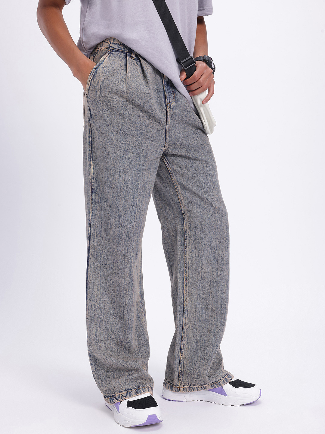 glitchez Men Classic Cuts Pleated Loose Bootcut Jeans