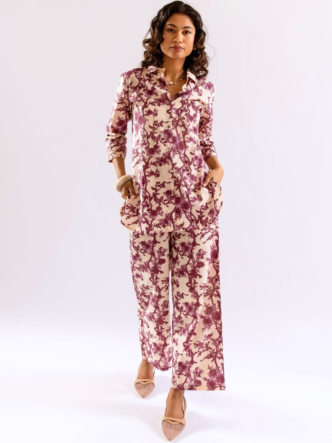 FEATHERS CLOSET Floral & Bird Printed Shirt Cotton Co-Ord Set