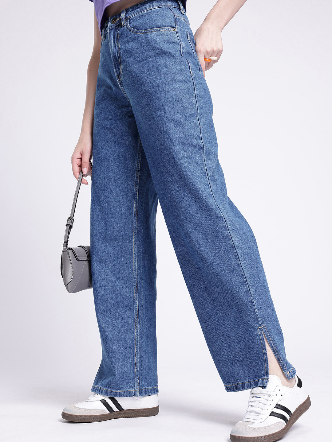 glitchez Women Straight Fit High-Rise Light Fade Jeans With Side Slits